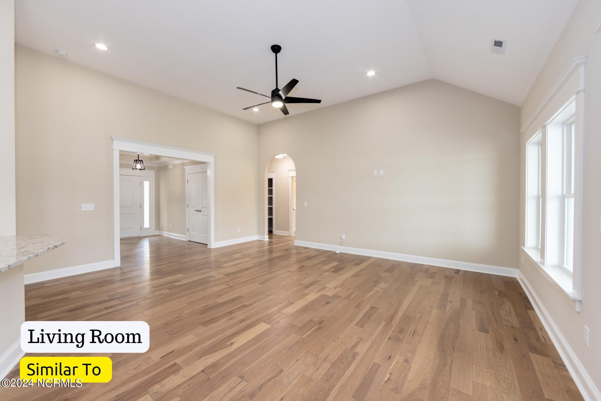 177 Charleston Drive Property Photo 5