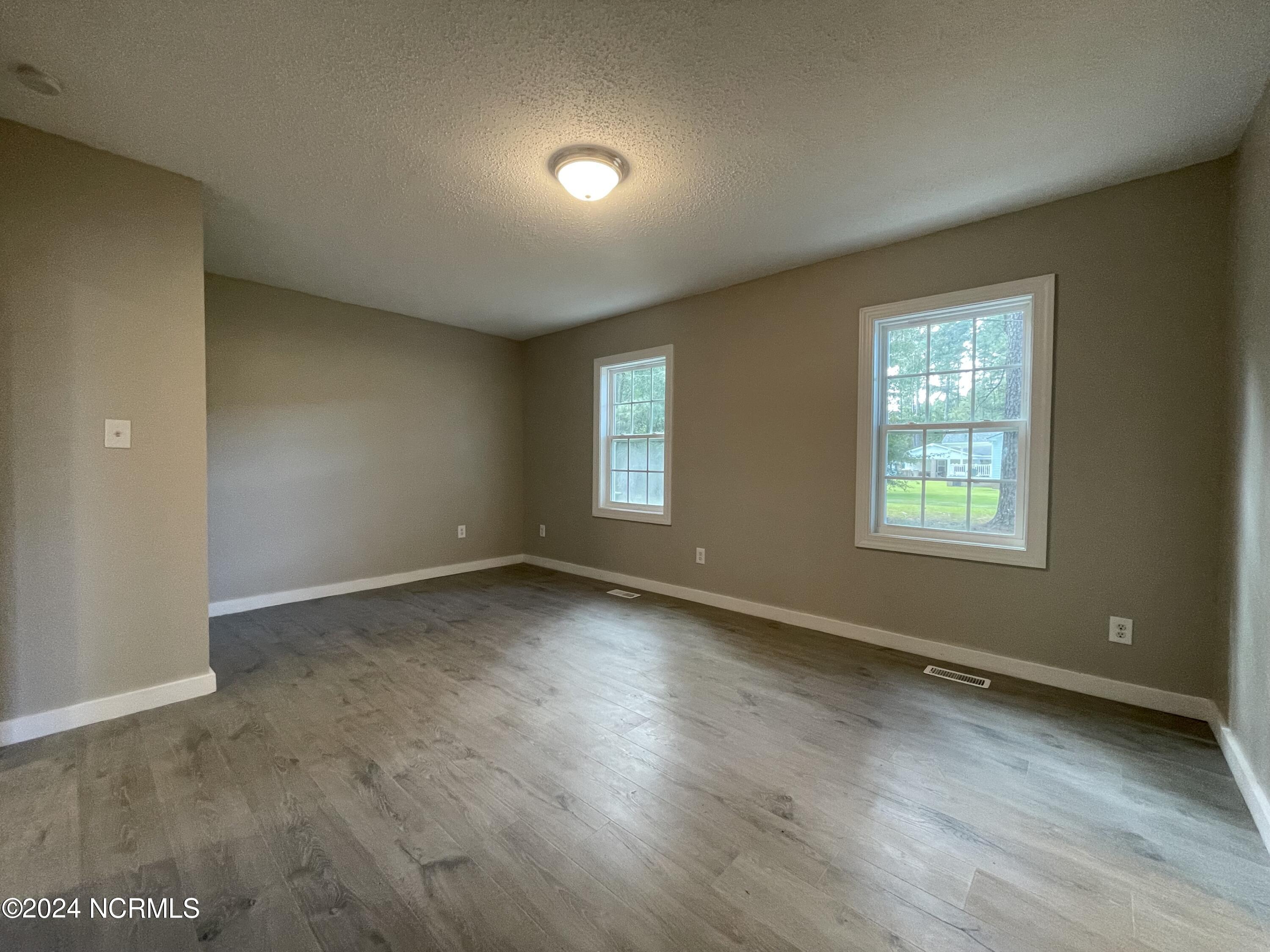 1076 Shepherd Road Property Photo 21