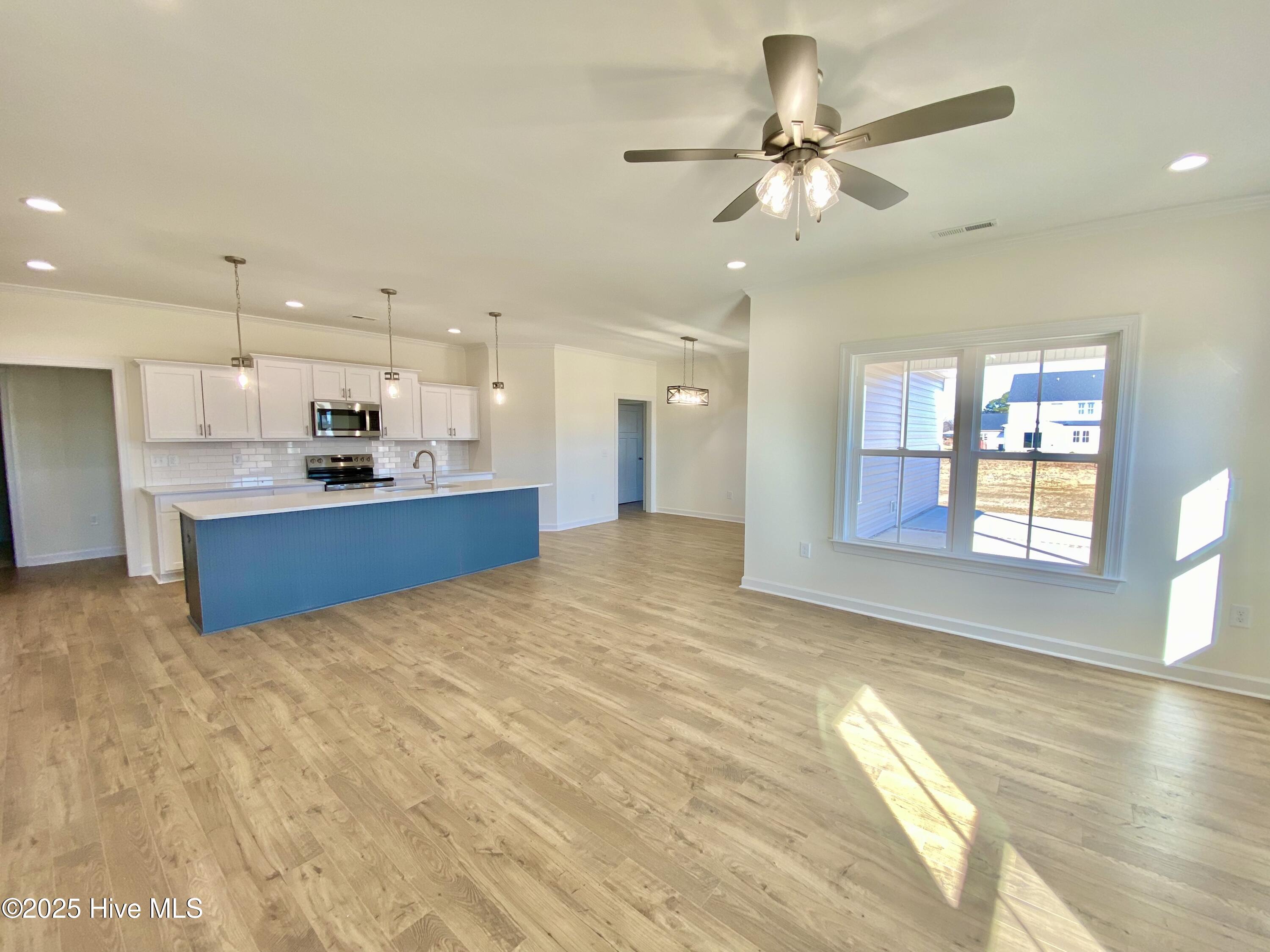 207 Rae Drive Property Photo 5
