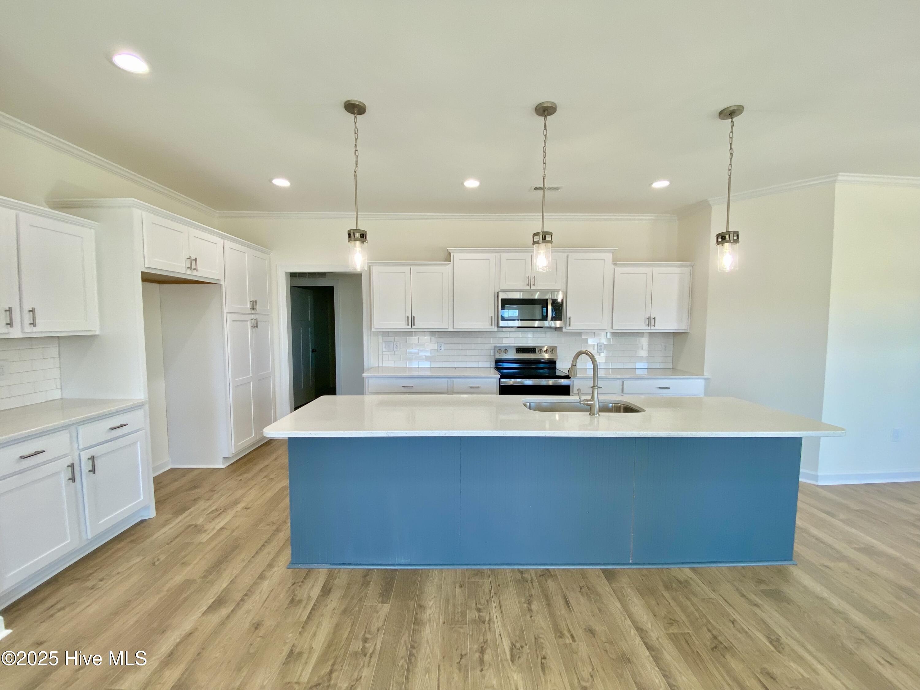 207 Rae Drive Property Photo 7