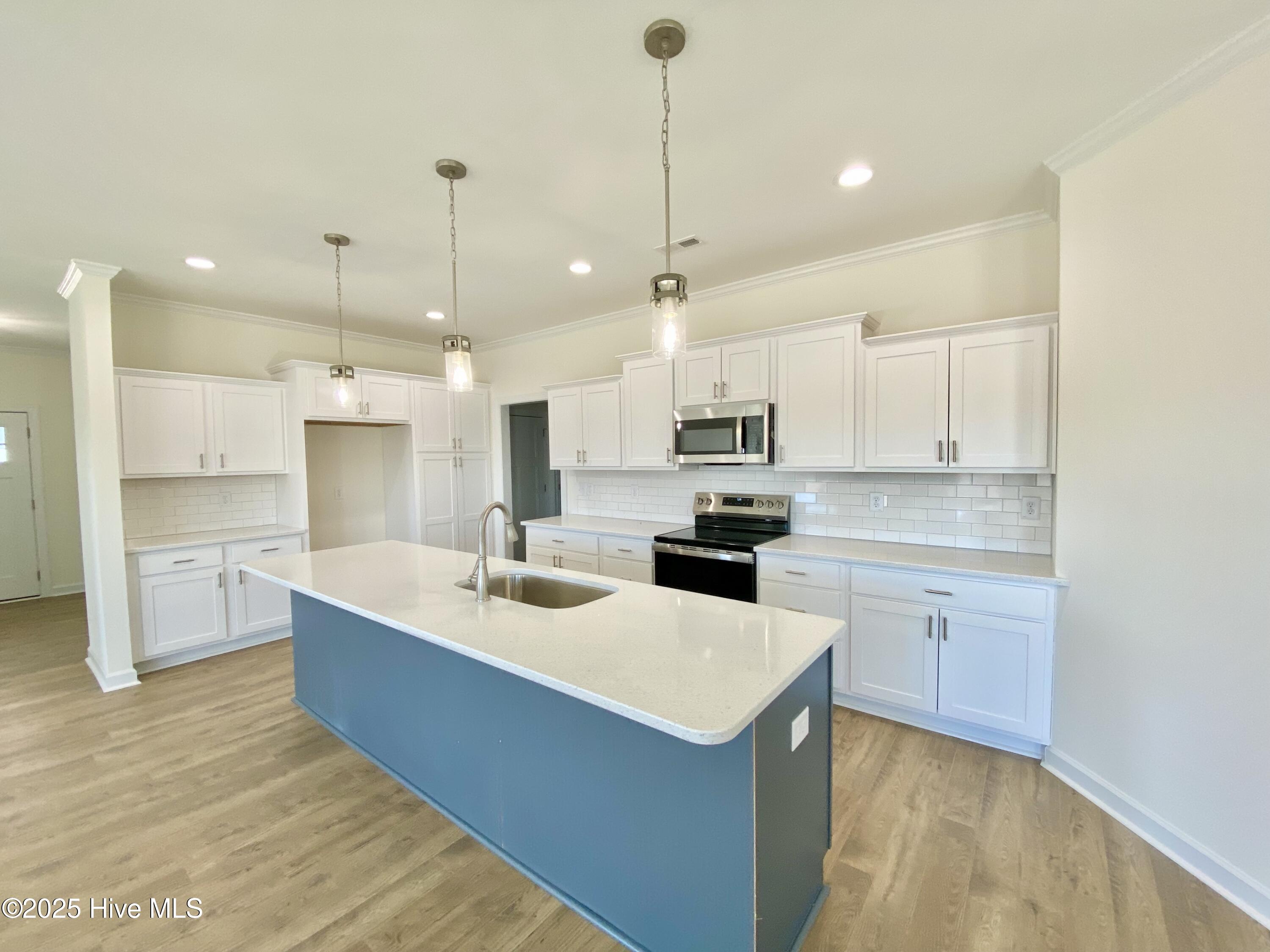 207 Rae Drive Property Photo 8