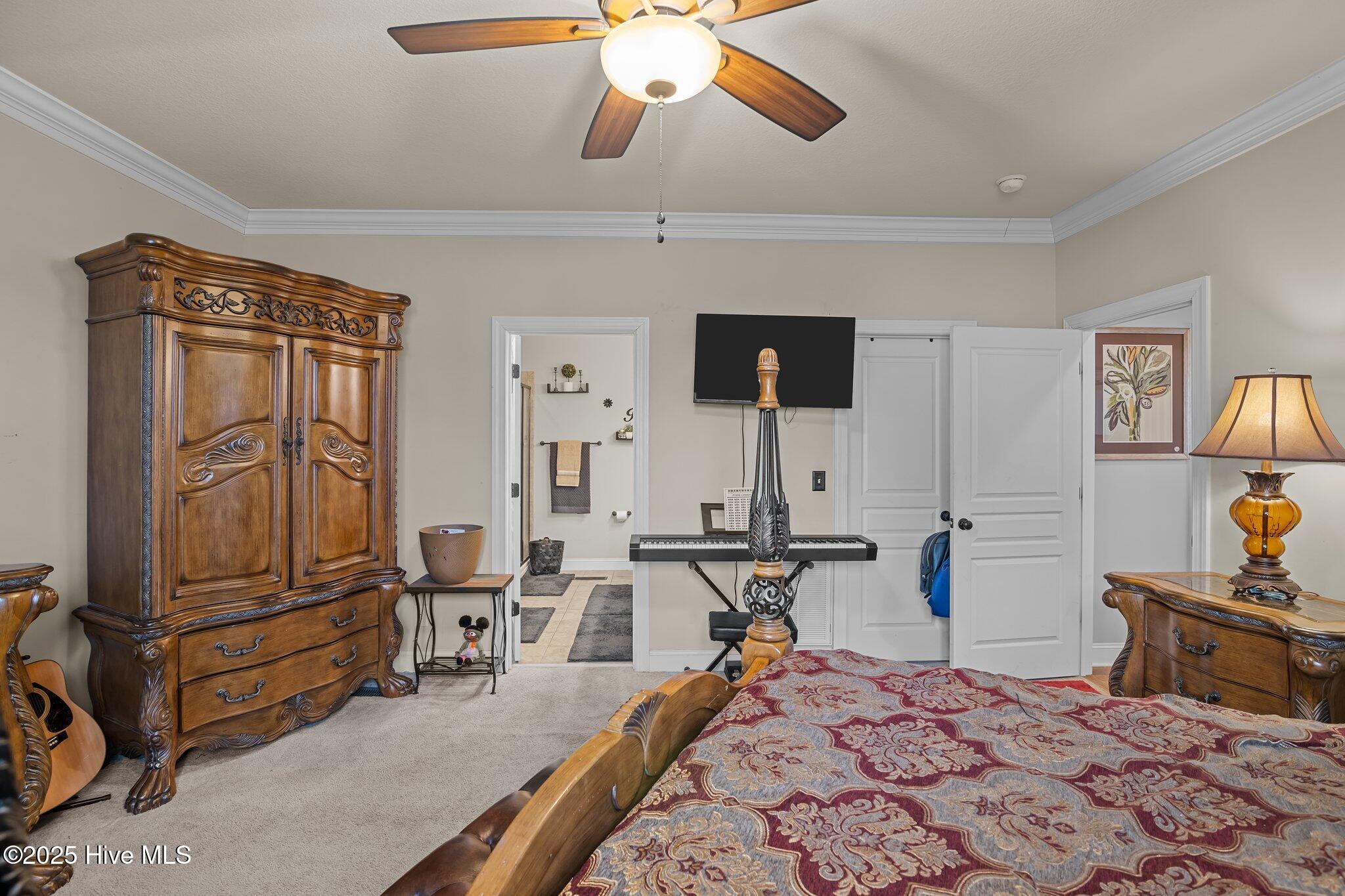 2373 Wheaton Village Drive Property Photo 15