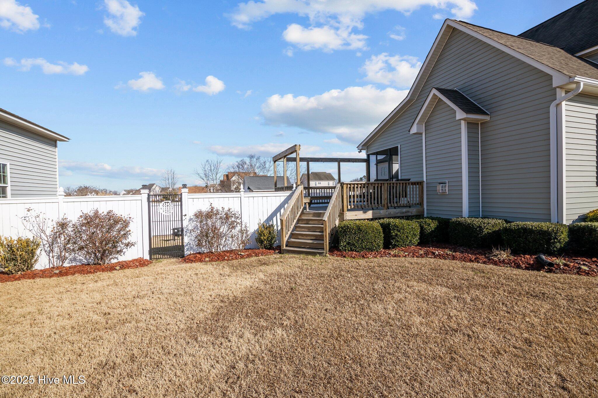 2373 Wheaton Village Drive Property Photo 39