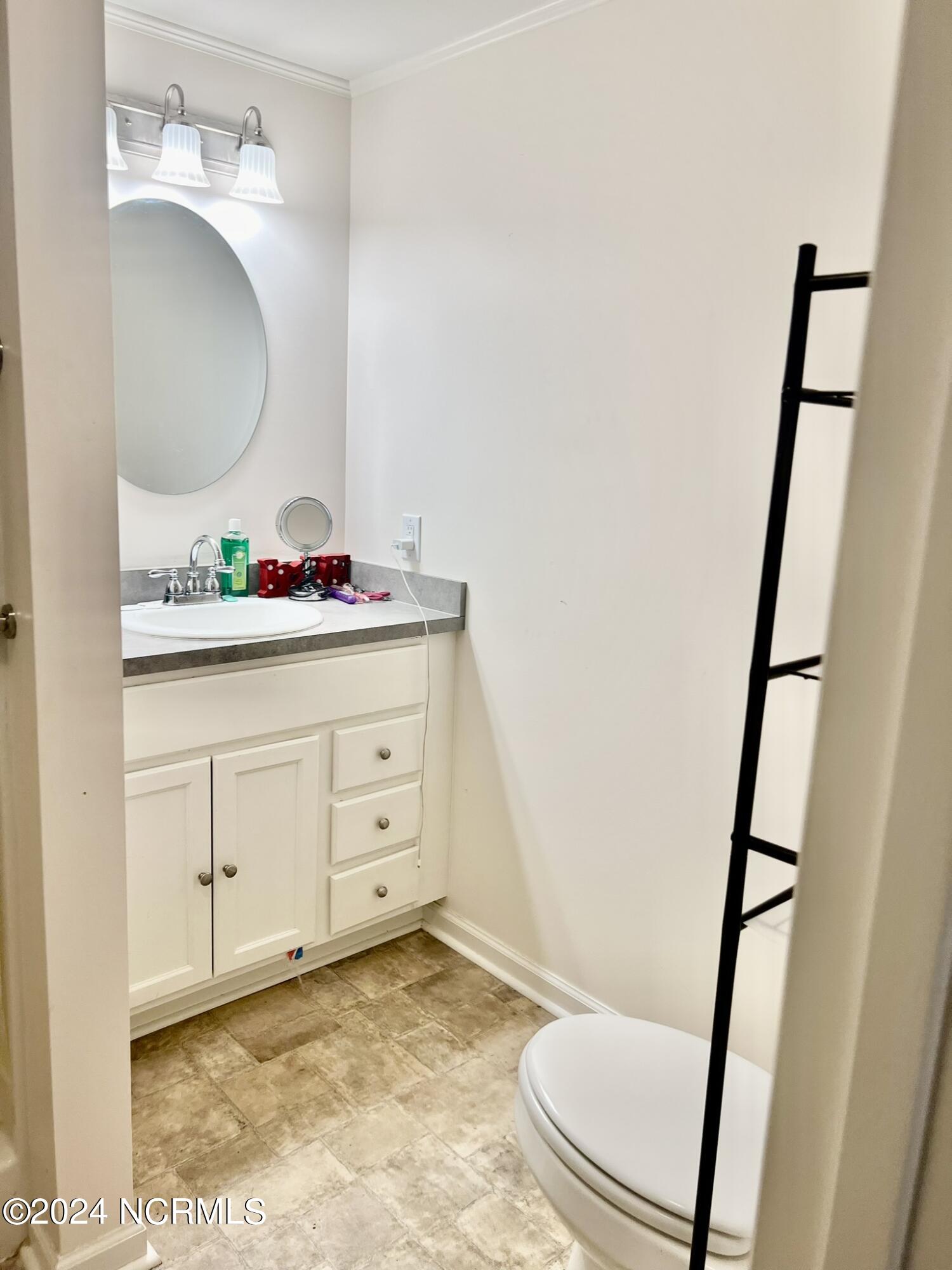 911 Rudolph Street Property Photo 12