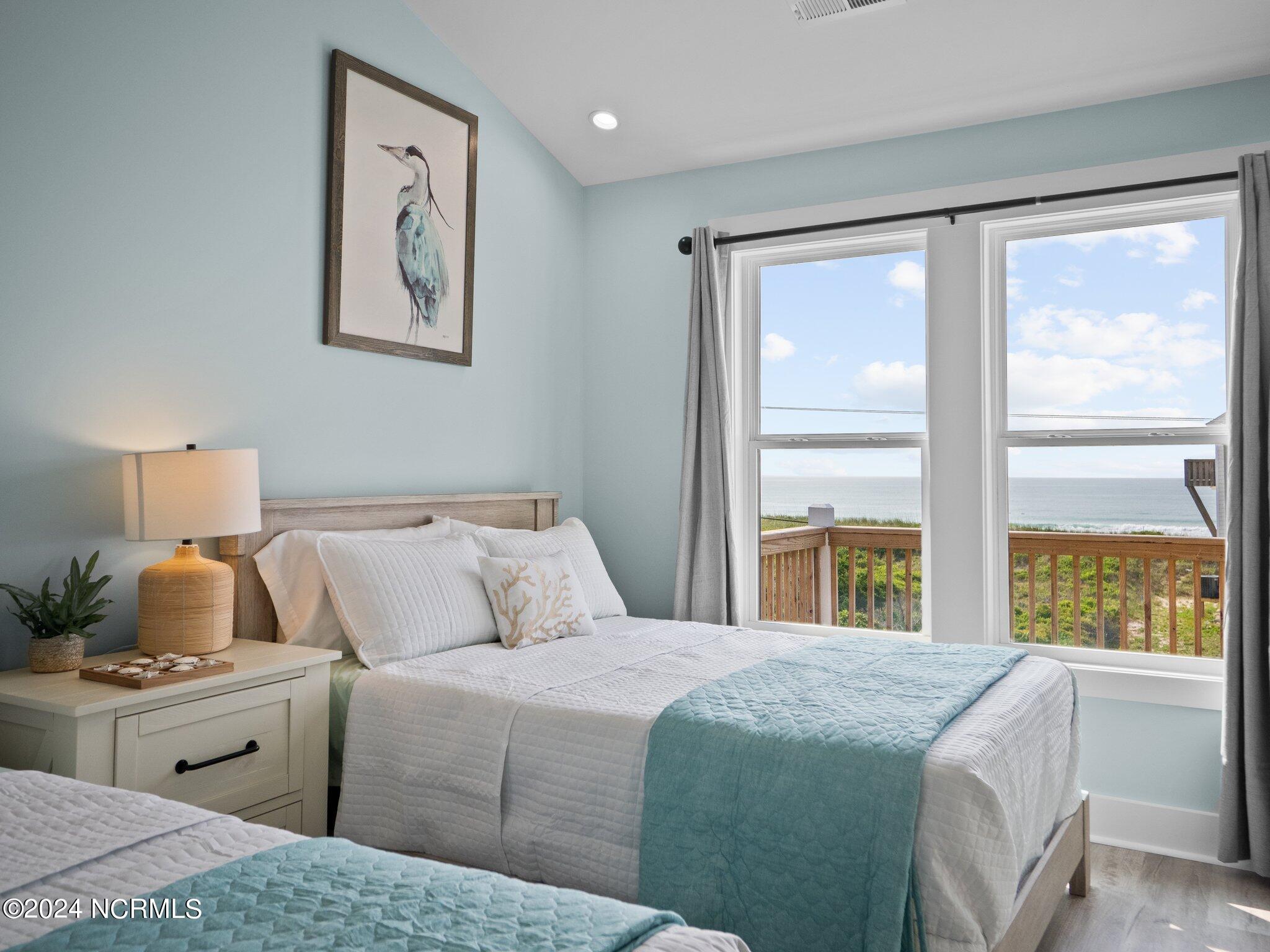 607 S Shore Drive Property Photo 44