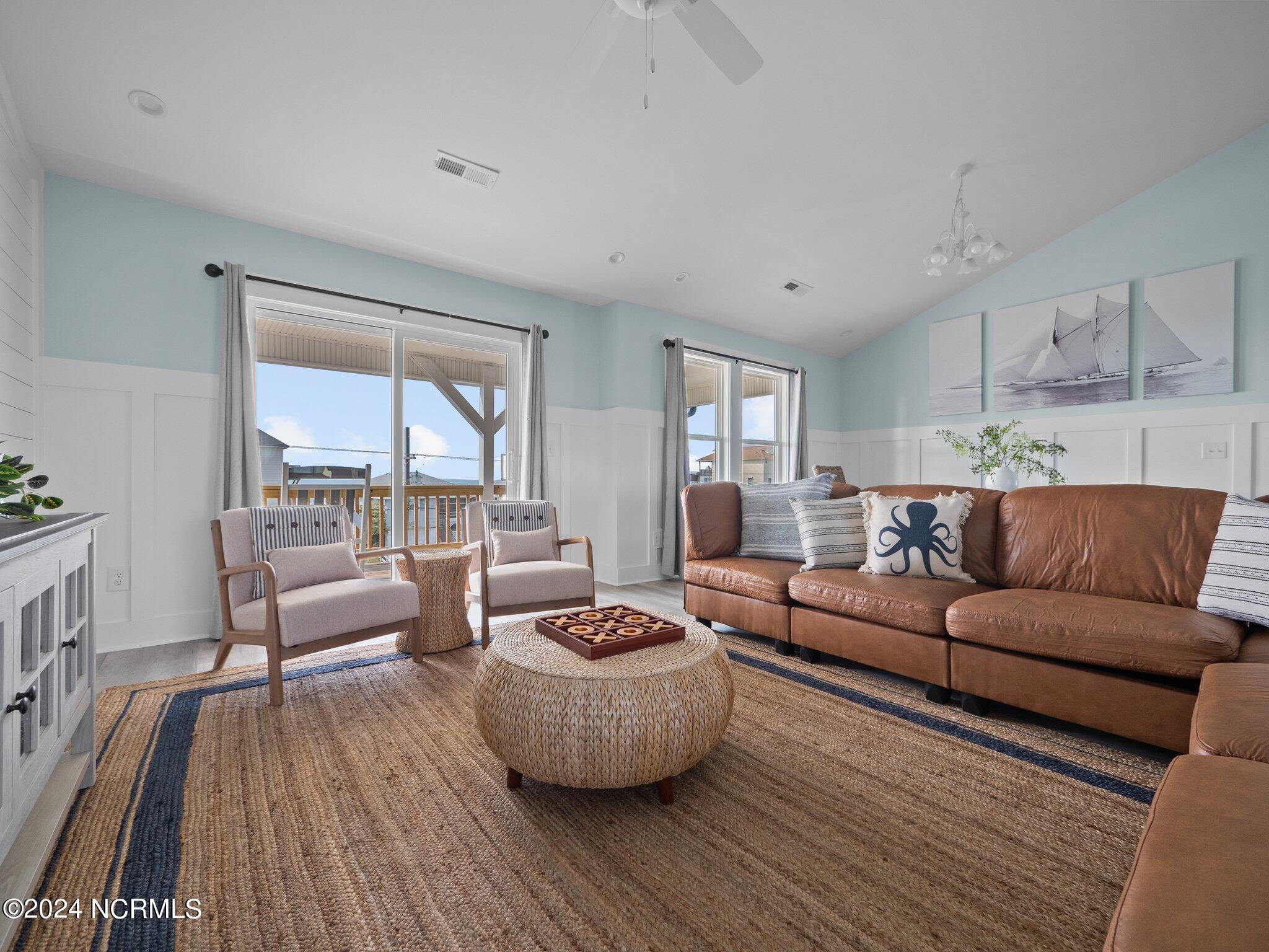 607 S Shore Drive Property Photo 49