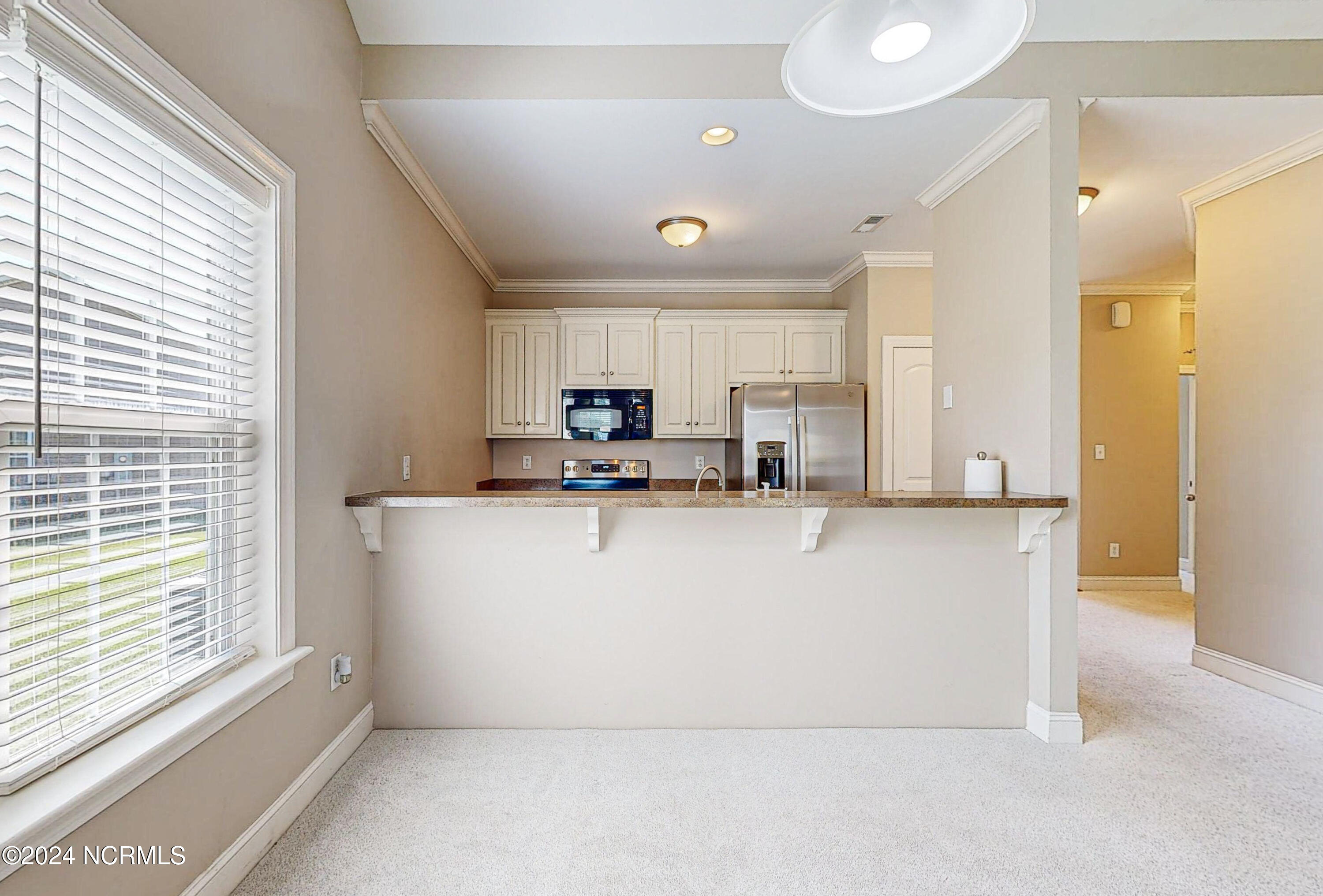 1401 Oak Ridge Court B Property Photo 16