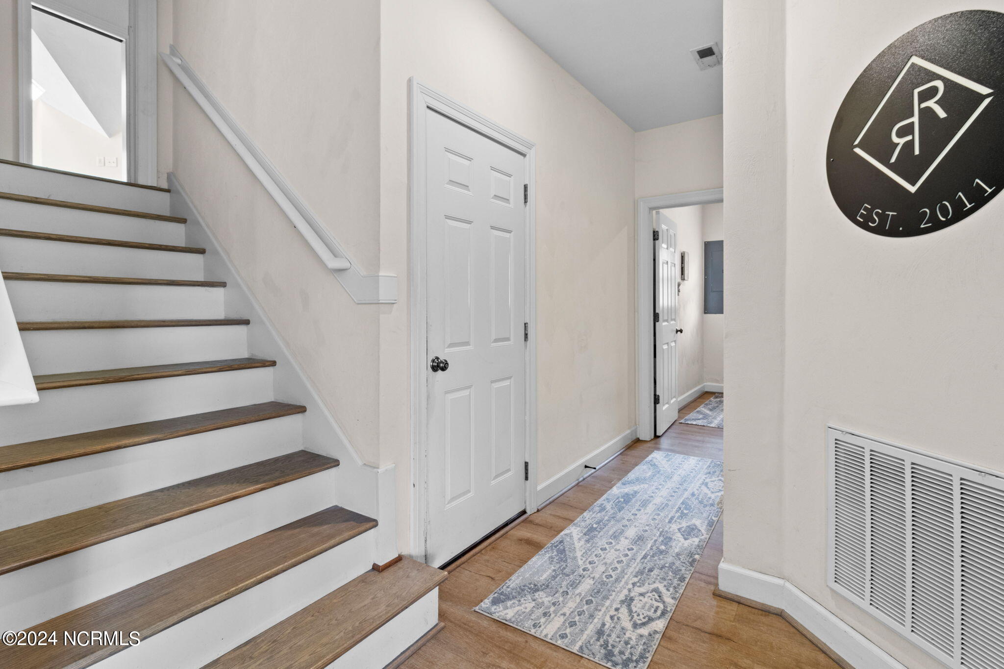 220 Old Jury Road Property Photo 42