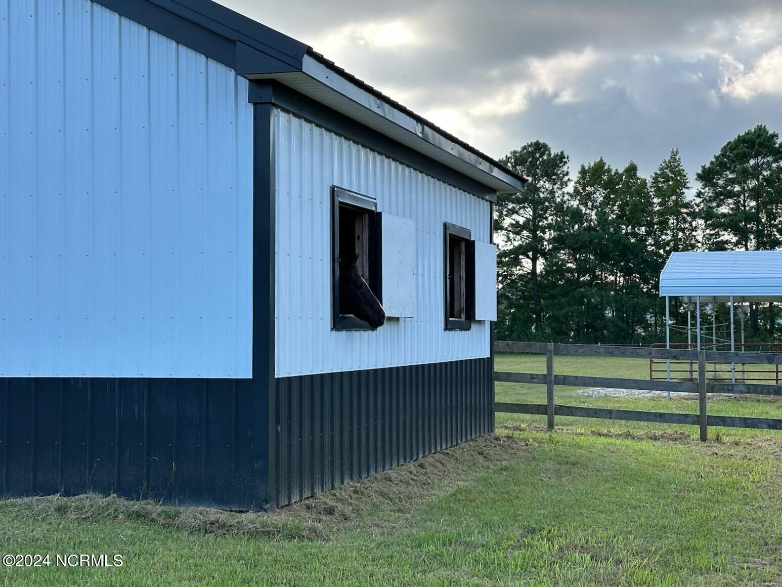 220 Old Jury Road Property Photo 55