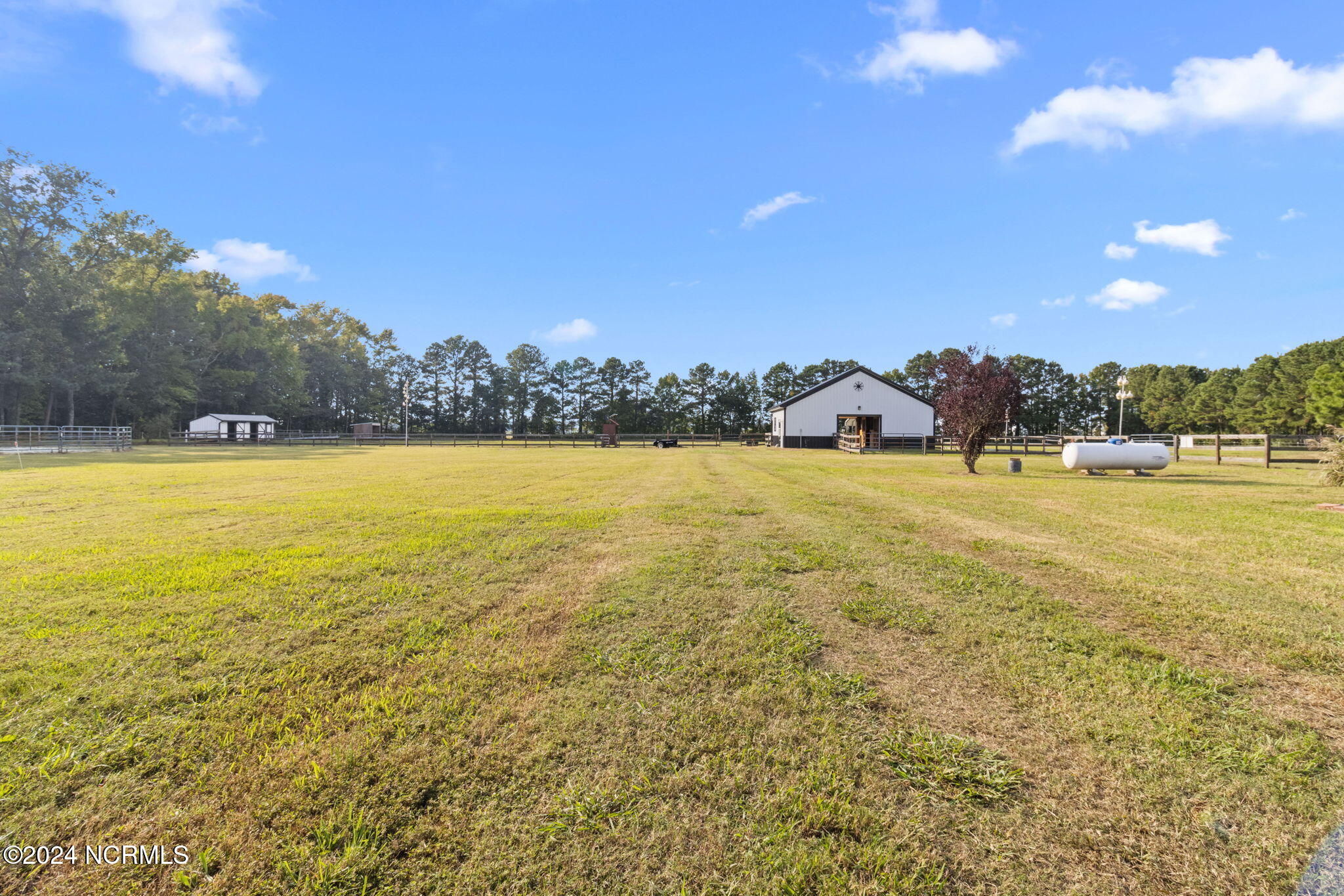 220 Old Jury Road Property Photo 62