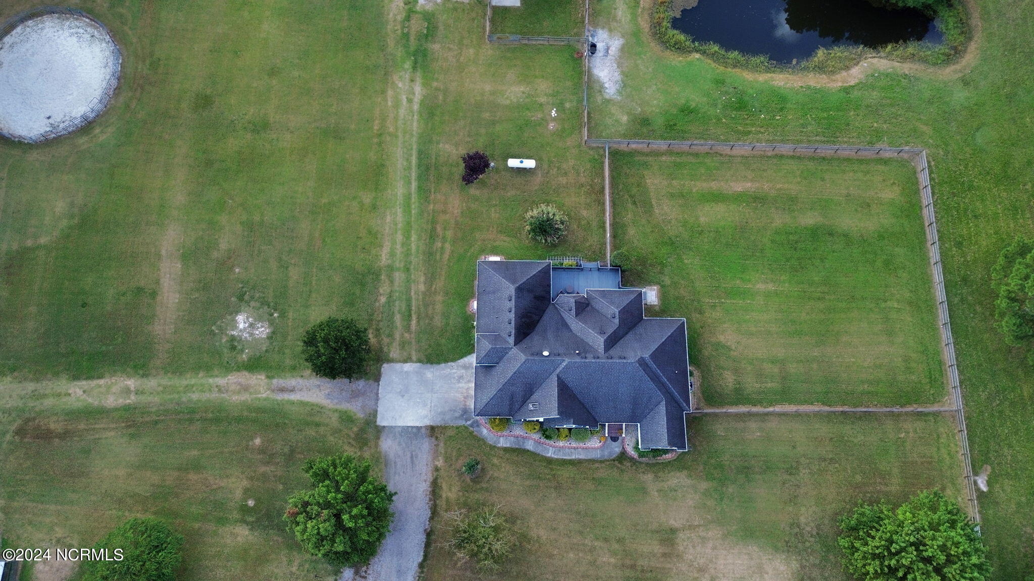 220 Old Jury Road Property Photo 69