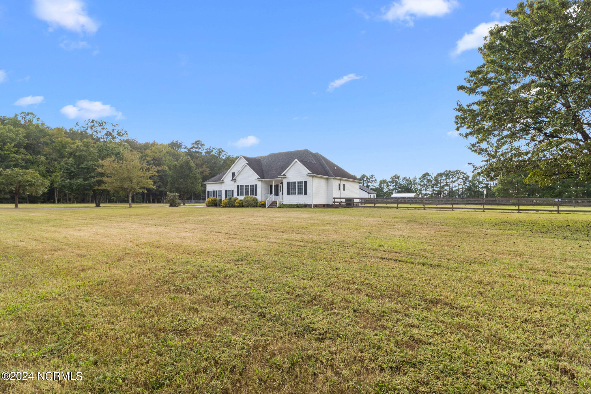 220 Old Jury Road Property Photo 70