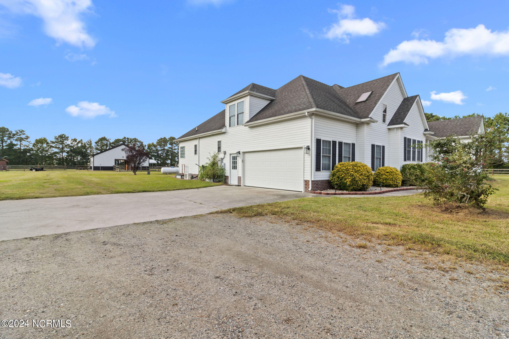 220 Old Jury Road Property Photo 73