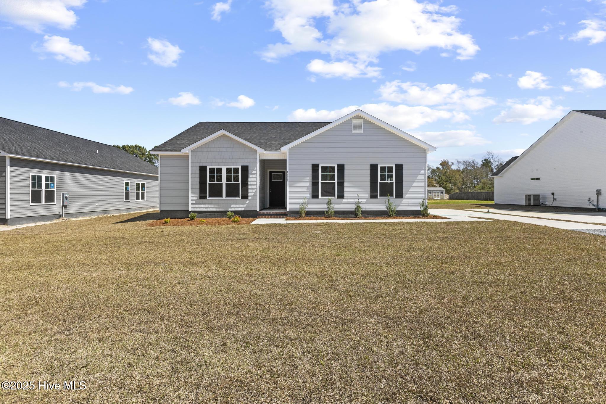 1399 Hammocks Beach Road Property Photo