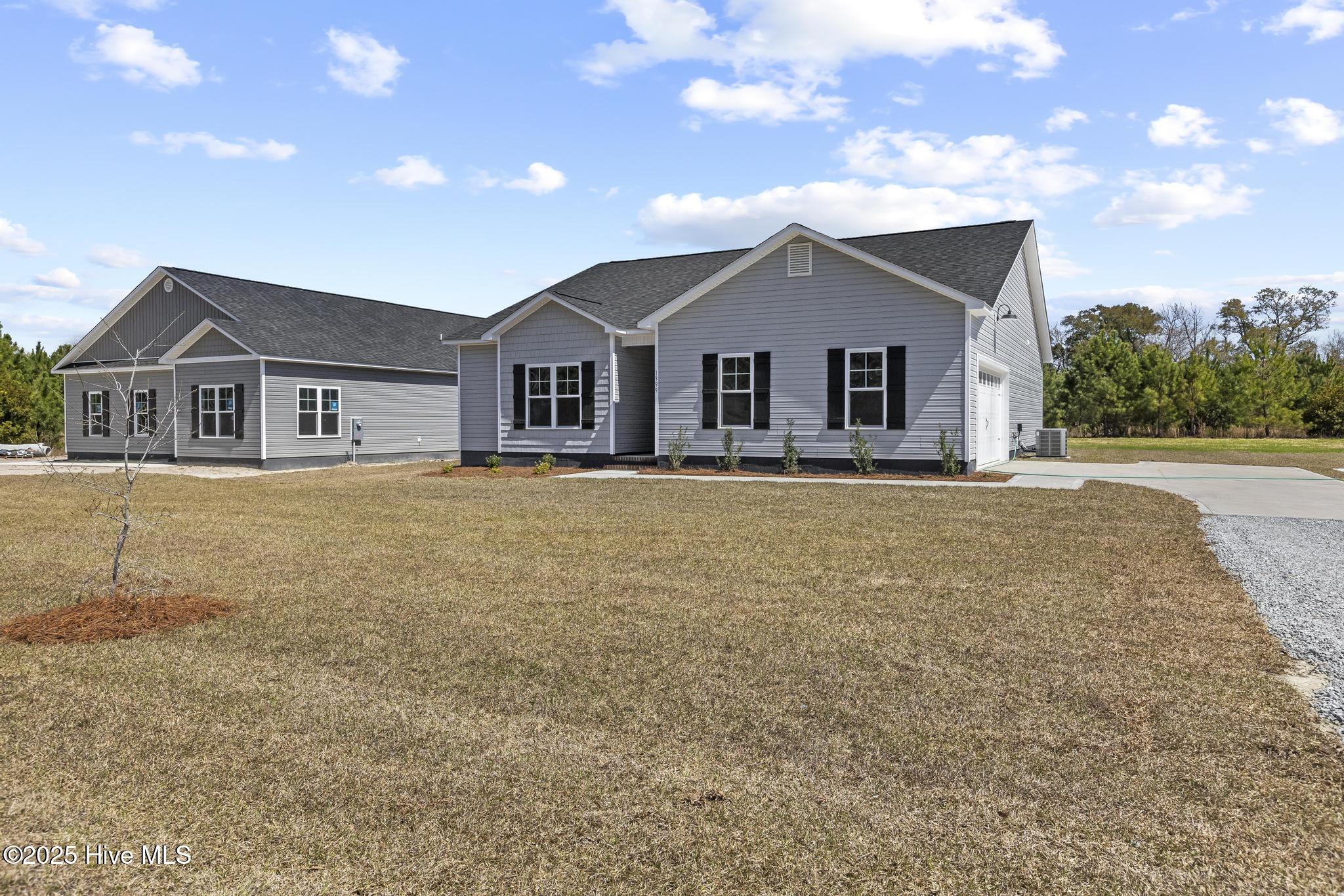 1399 Hammocks Beach Road Property Photo 2