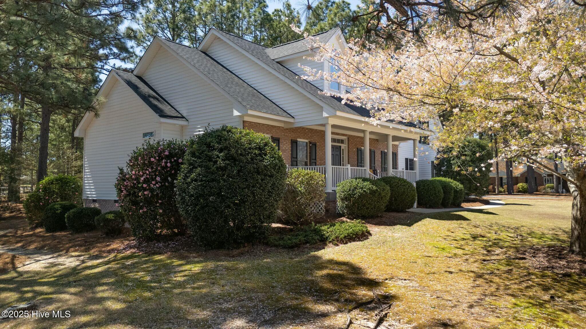 101 Fogleman Court Property Photo 4