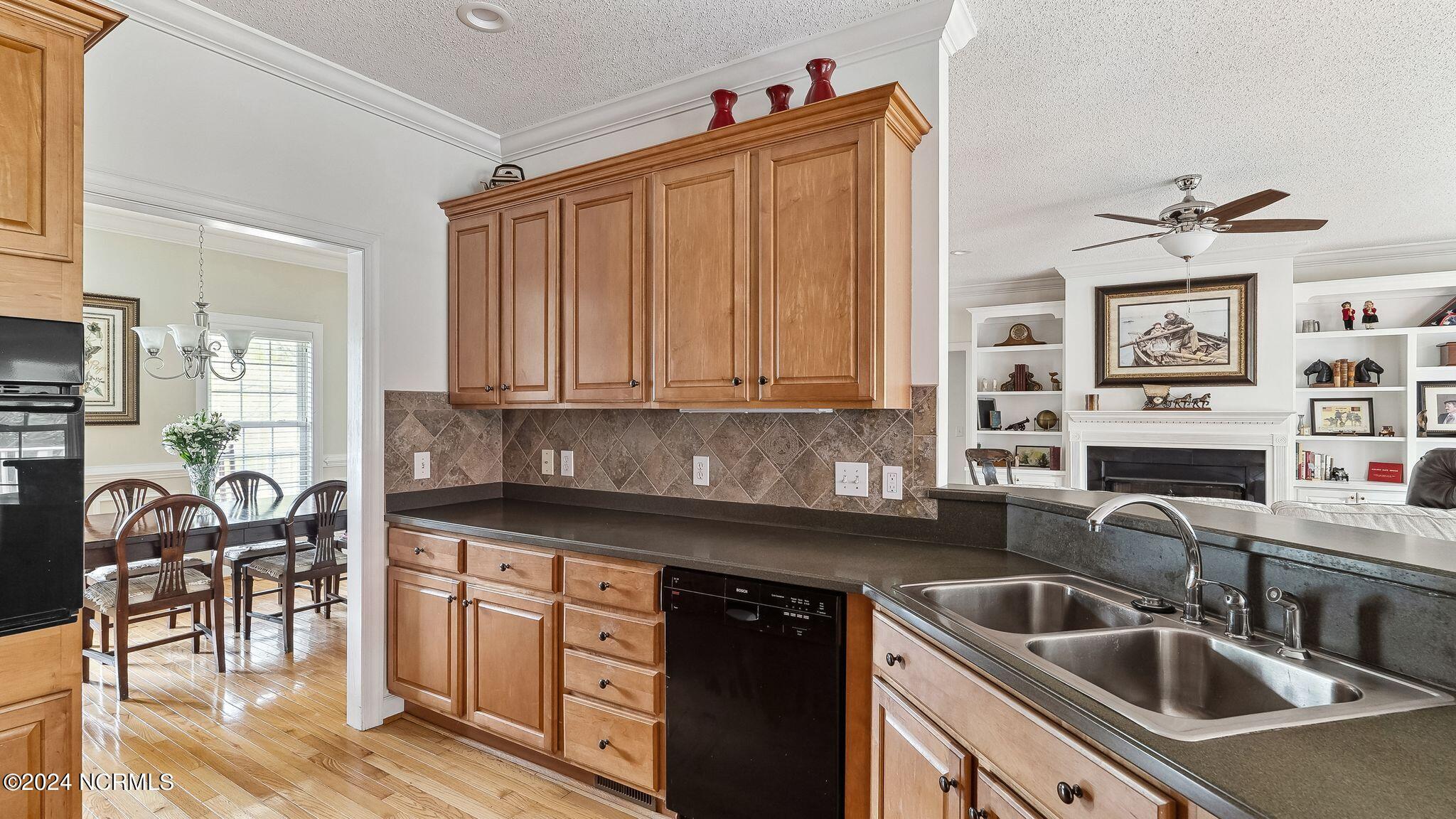101 Fogleman Court Property Photo 14