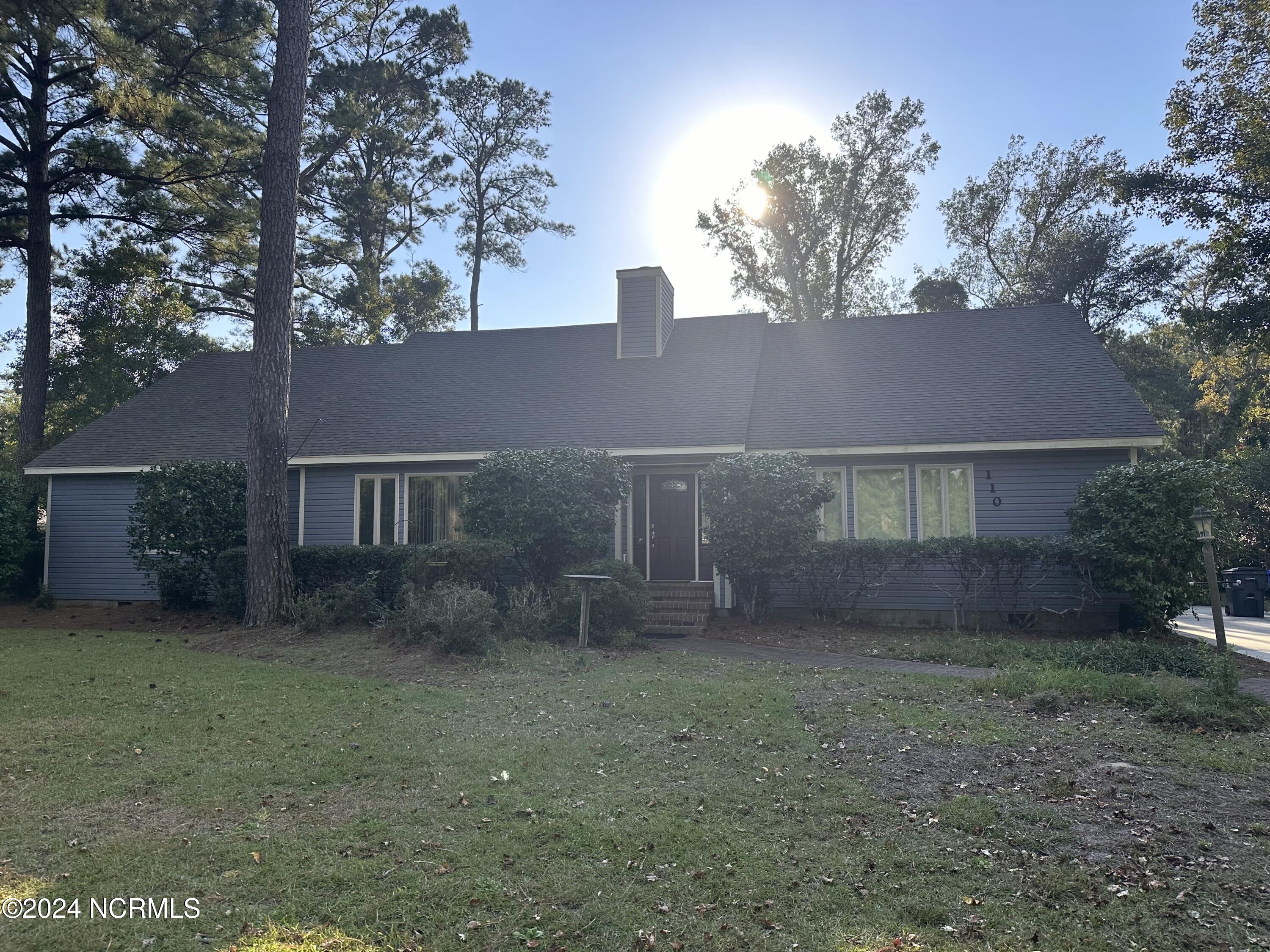 110 Olde Point Road Property Photo 2