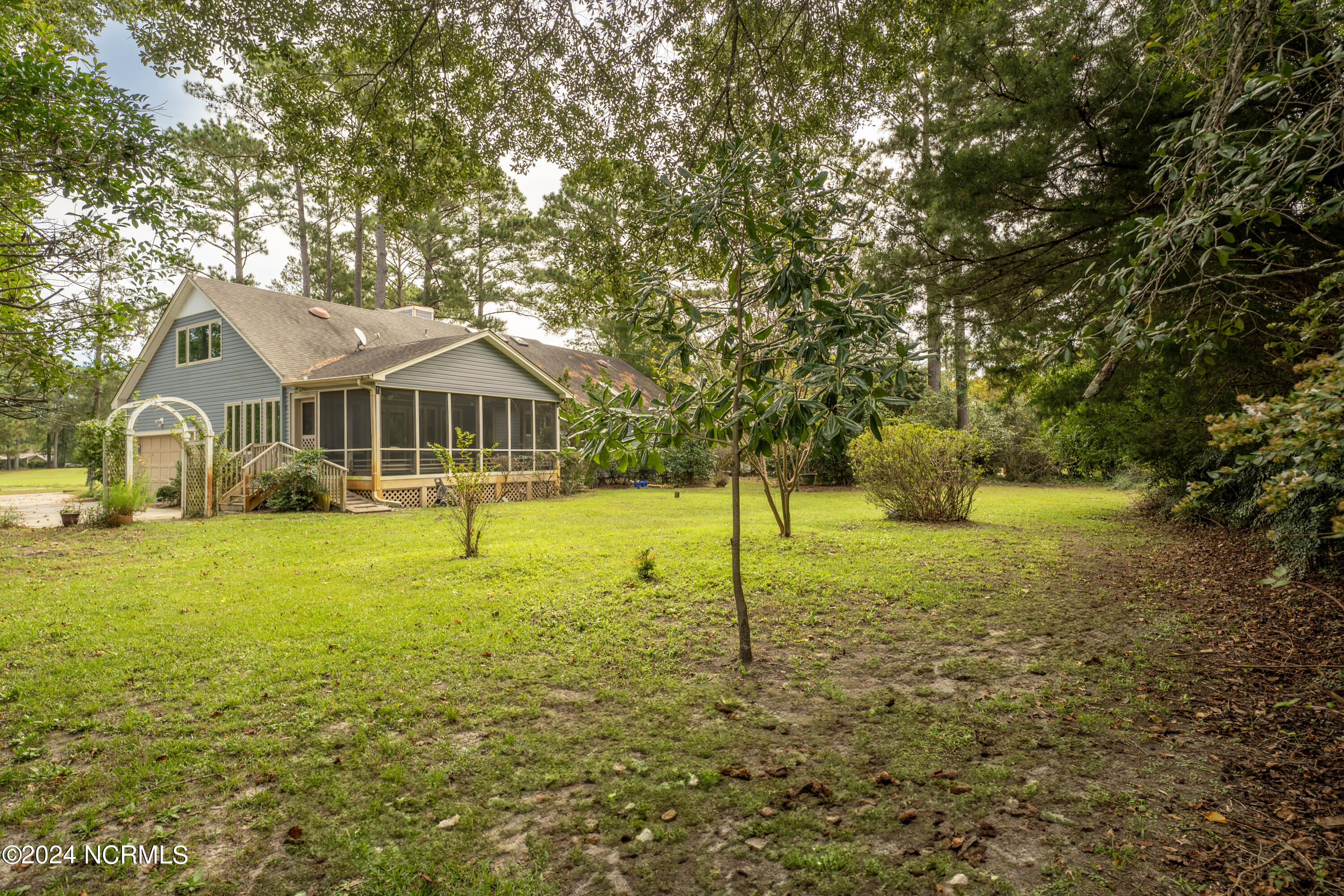 110 Olde Point Road Property Photo 4