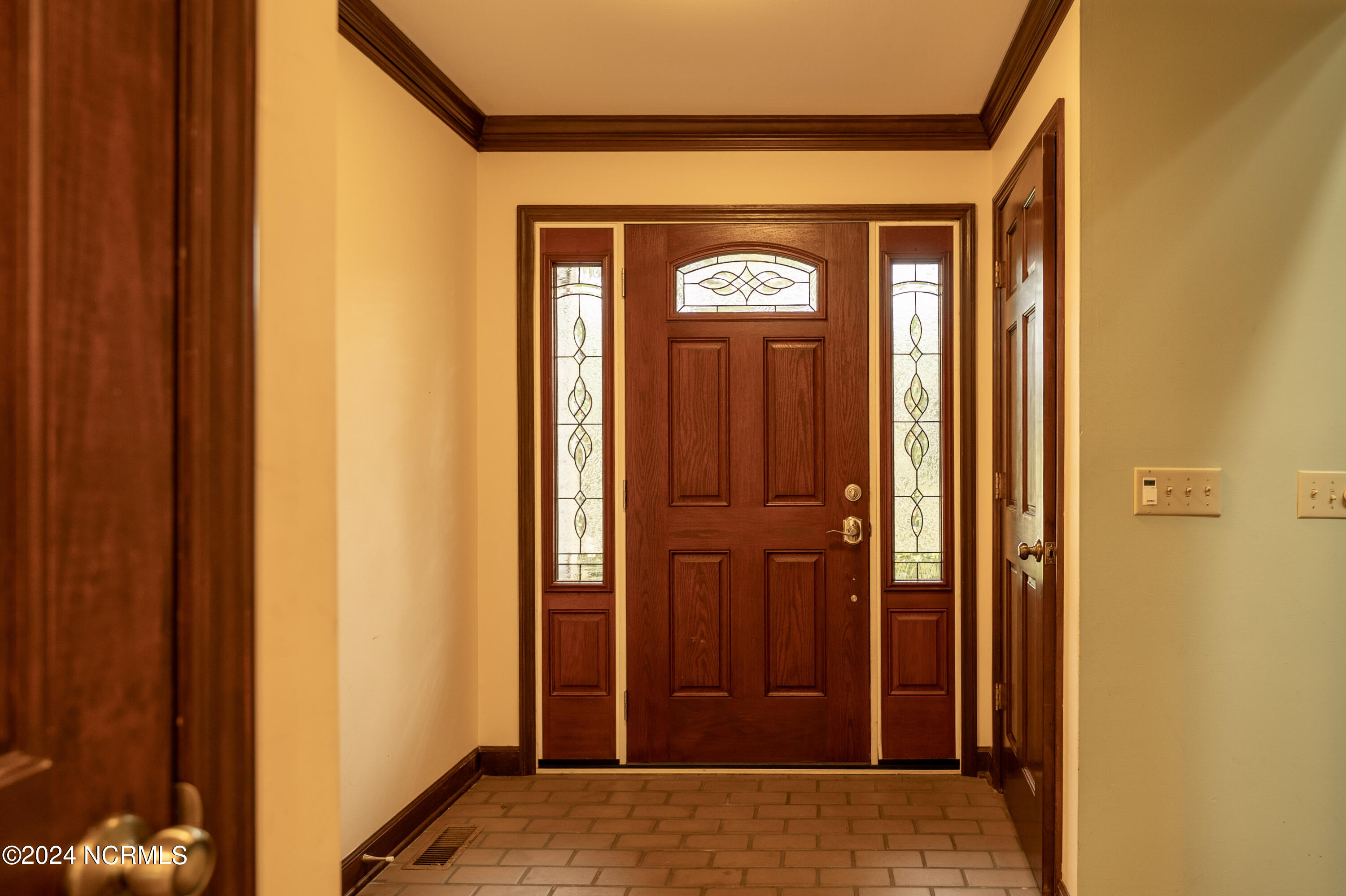 110 Olde Point Road Property Photo 9