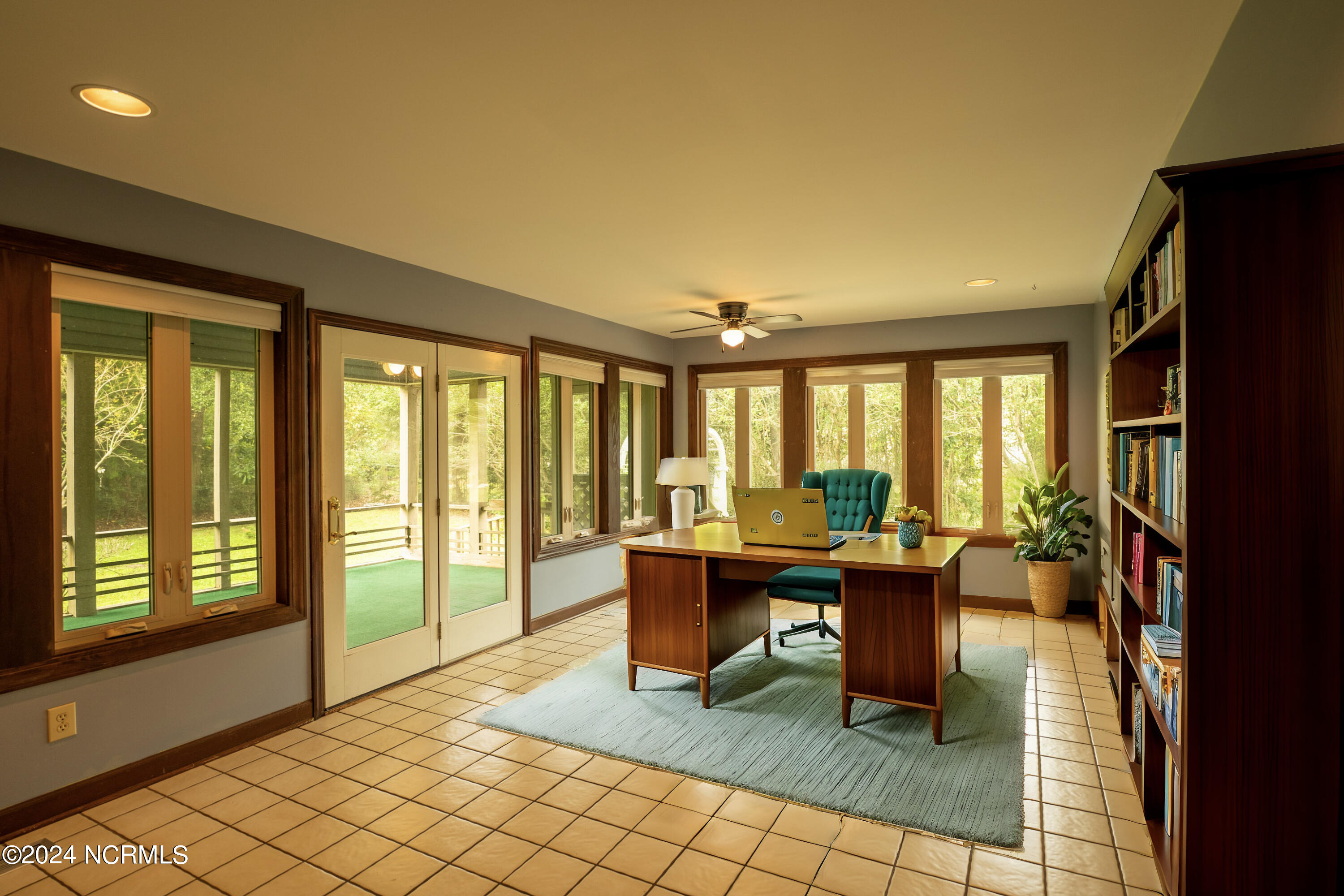 110 Olde Point Road Property Photo 36
