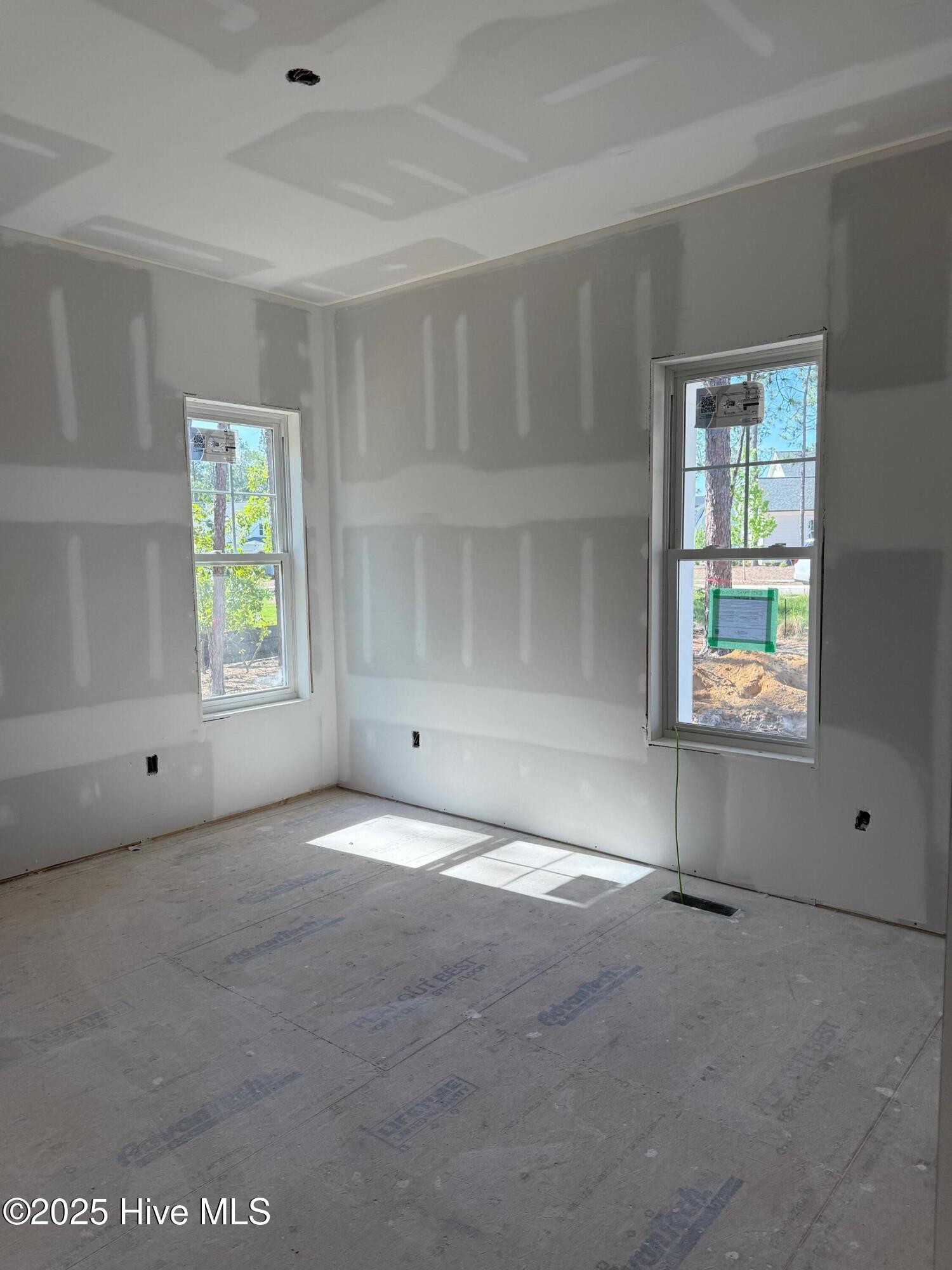 360 Rose Dale Court Property Photo 6