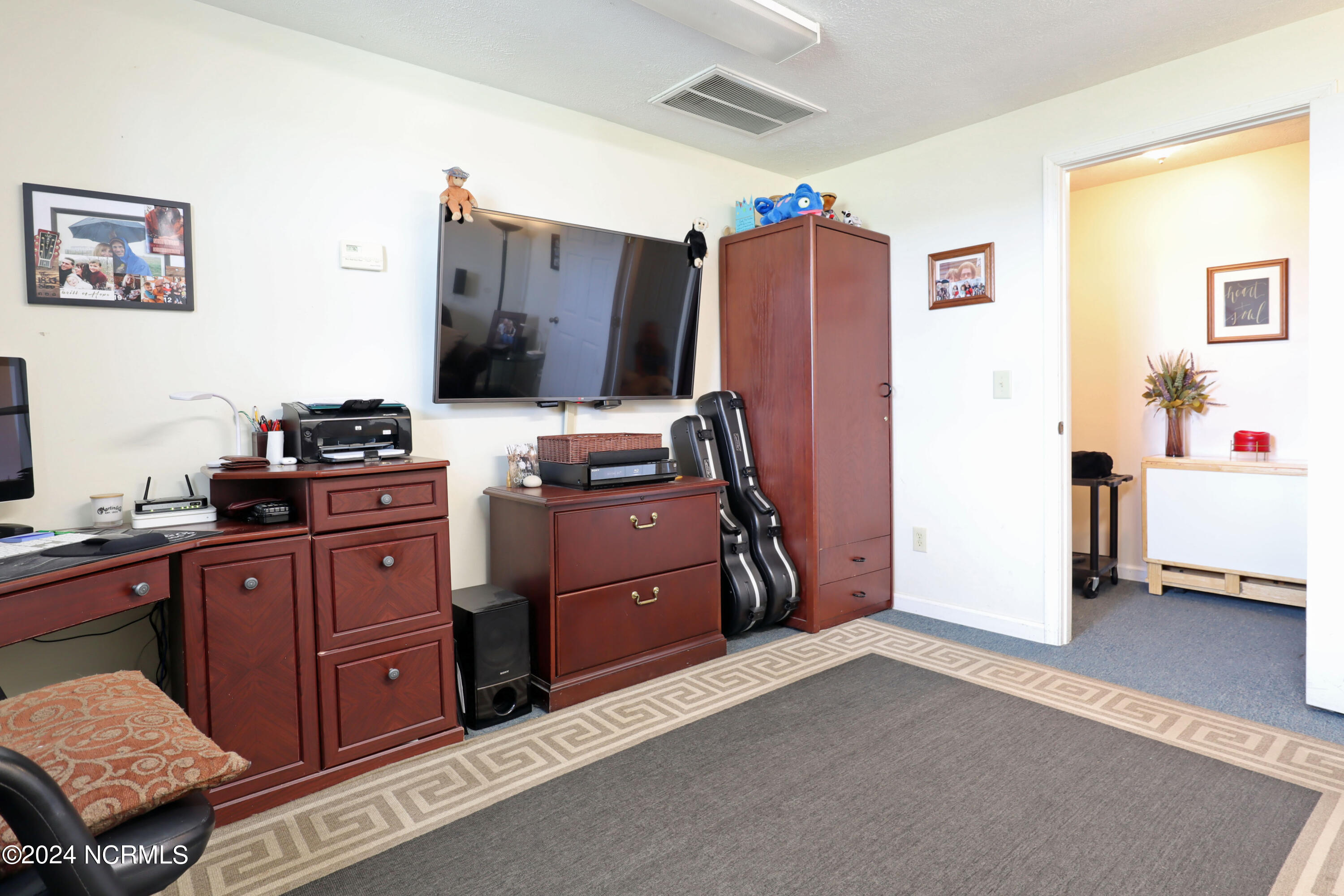 135 Jolinda Road Property Photo 27