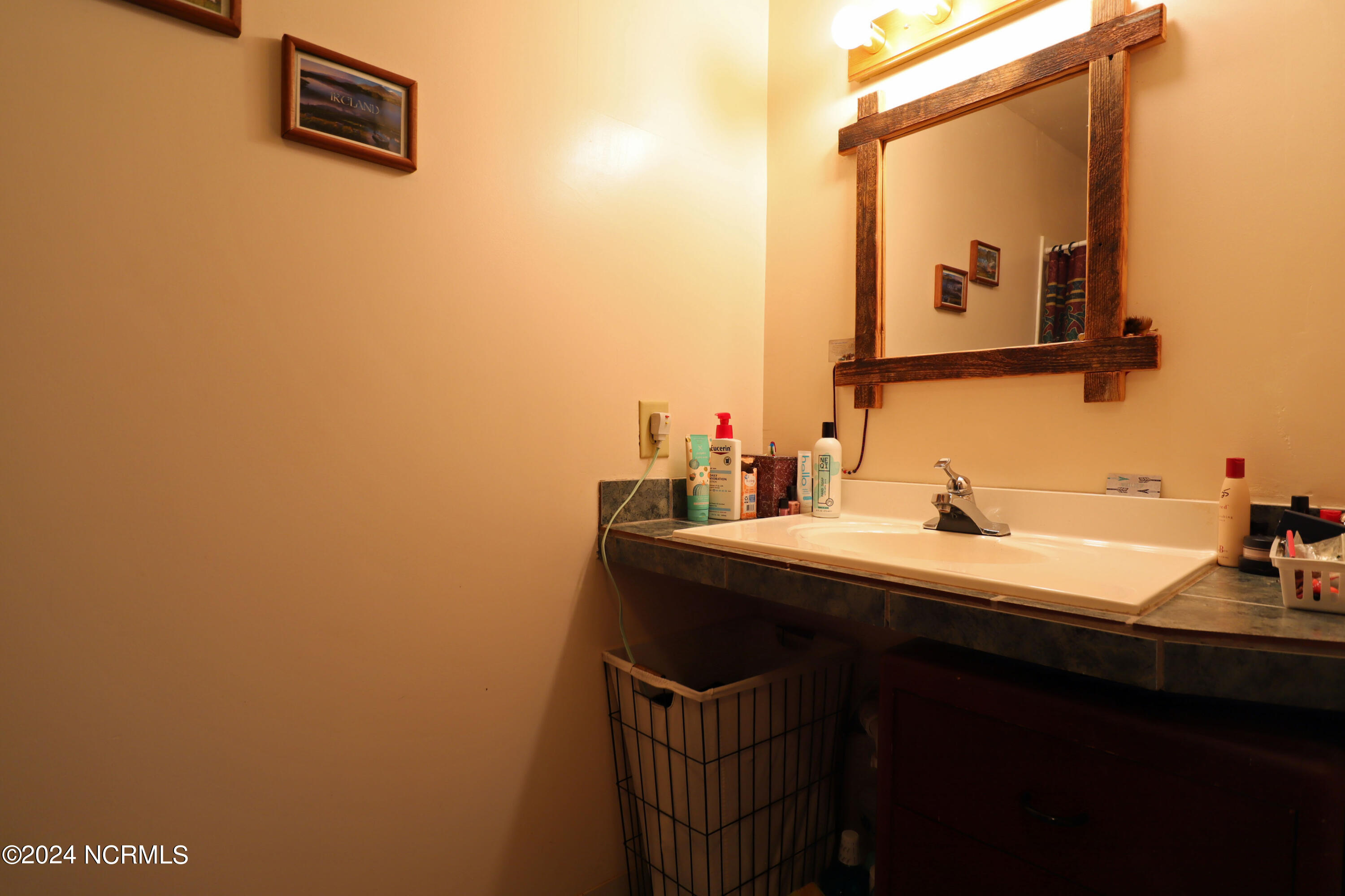 135 Jolinda Road Property Photo 32