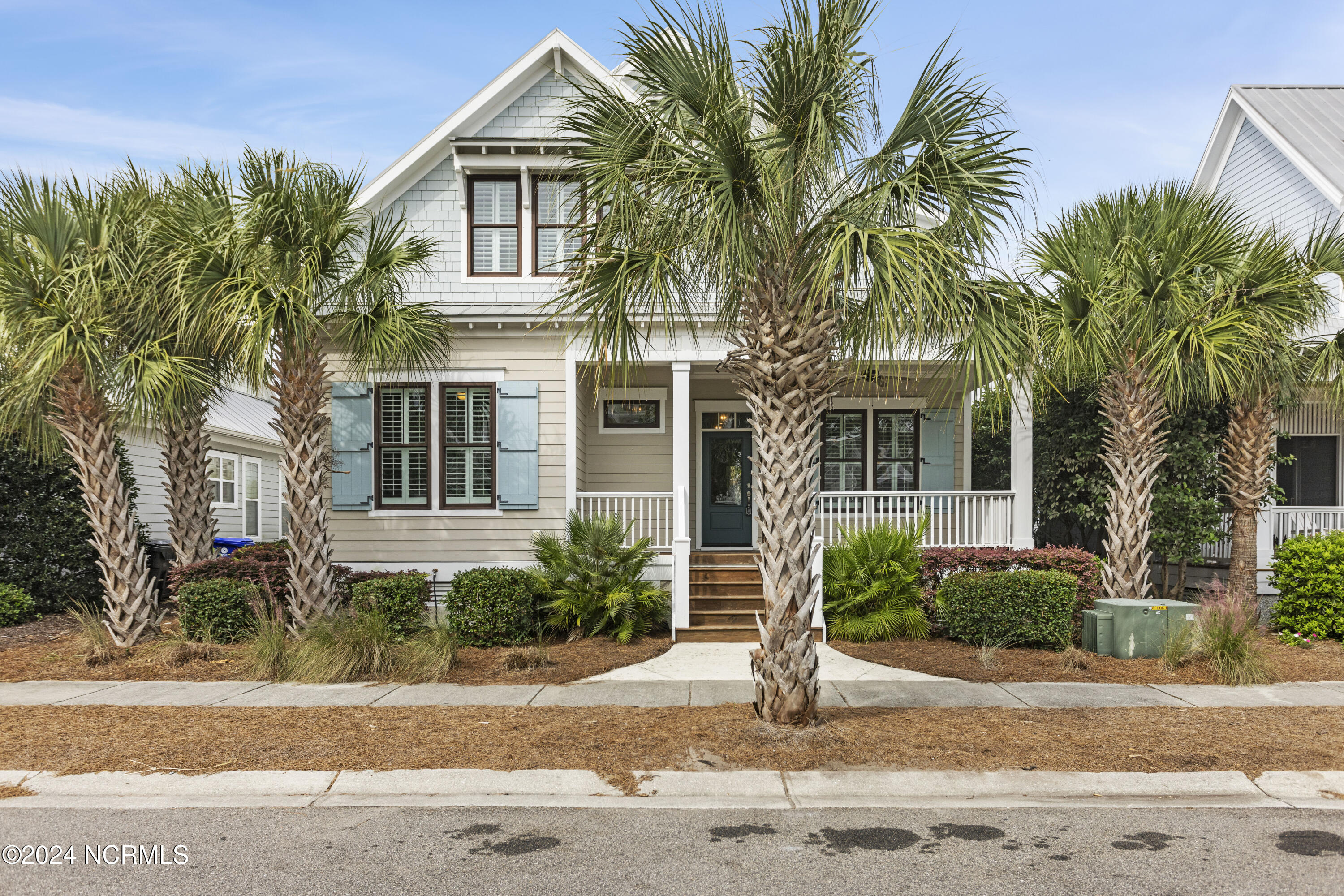 1230 Pinfish Lane Property Photo 1