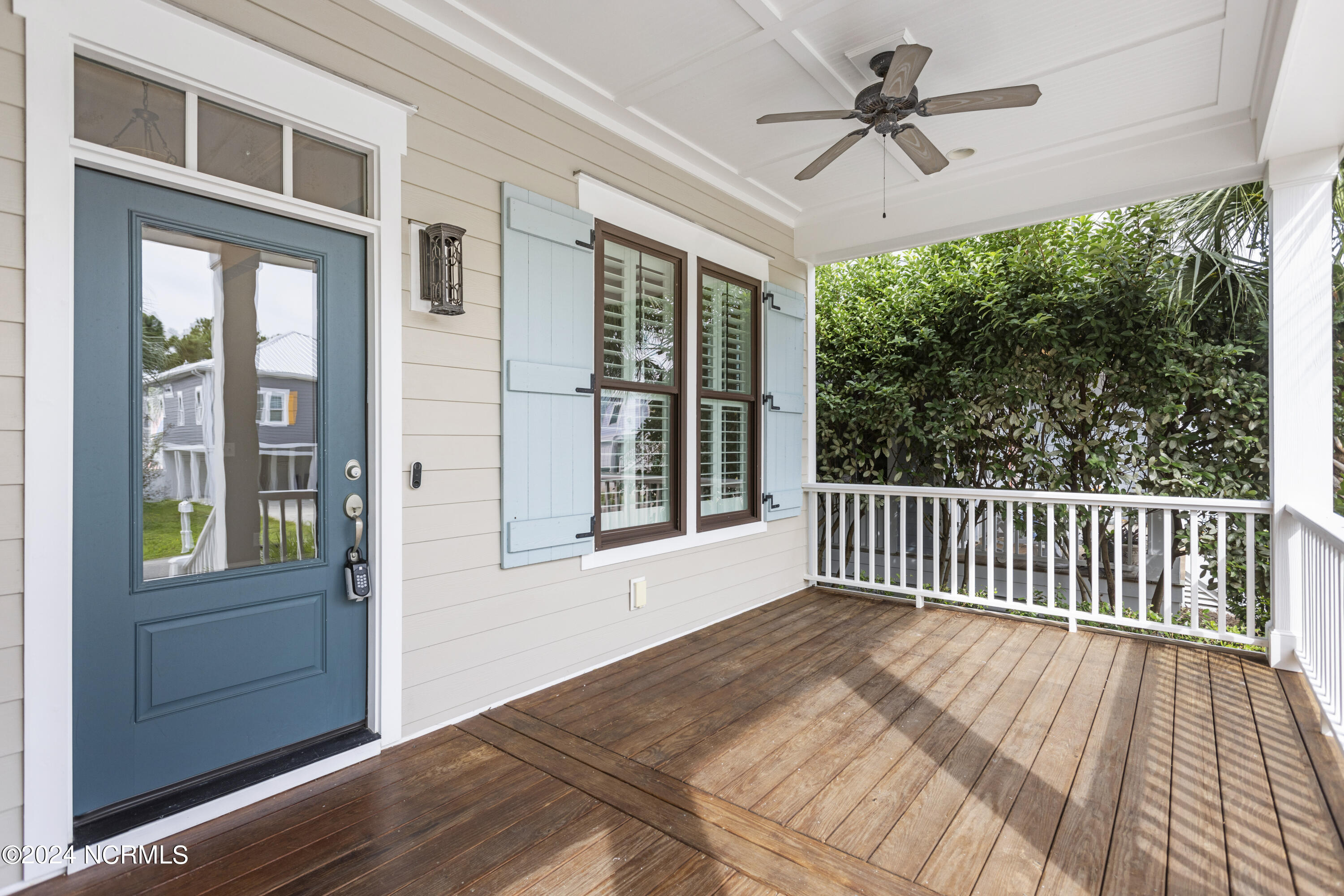 1230 Pinfish Lane Property Photo 5
