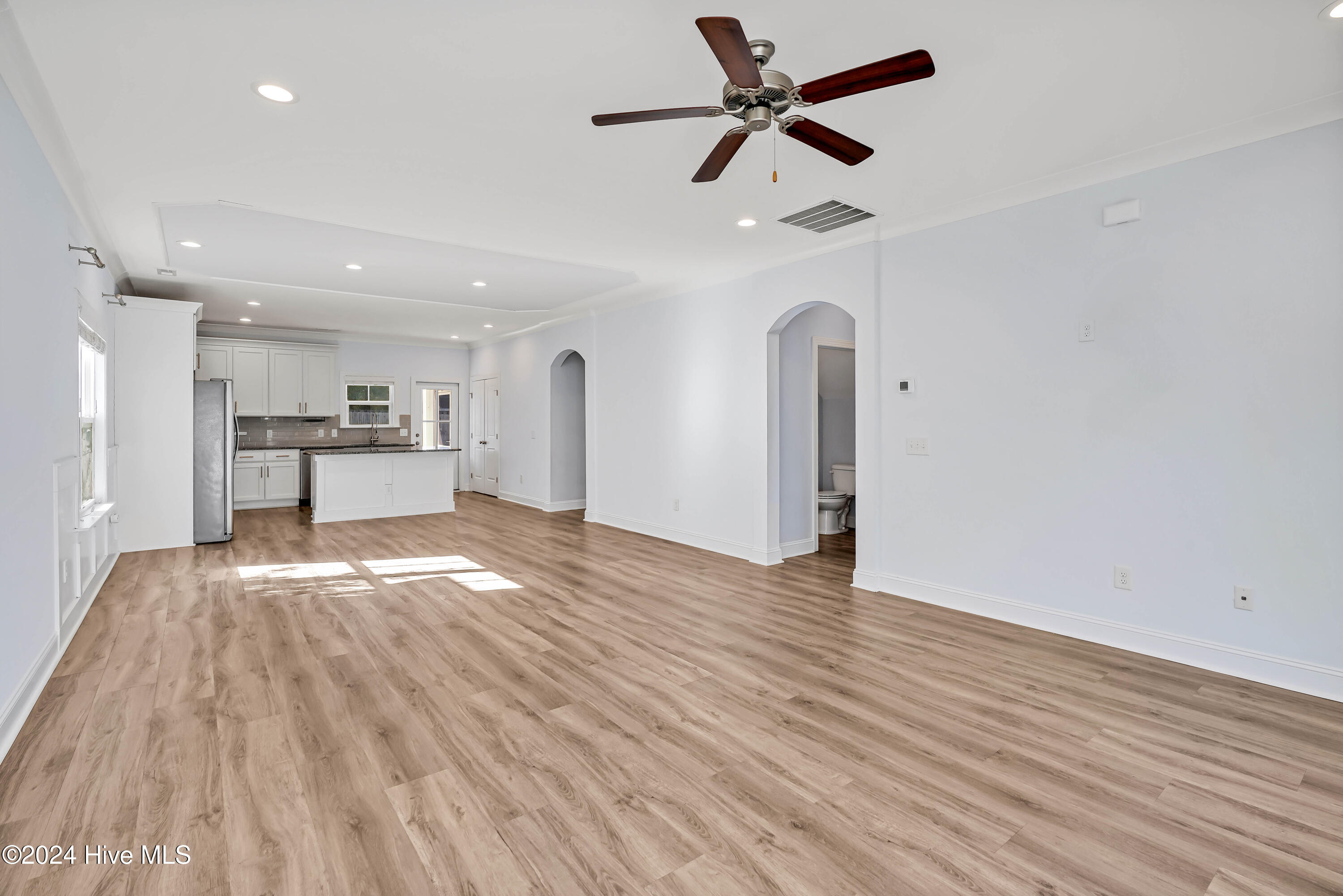 387 Beau Rivage Drive Property Photo 3