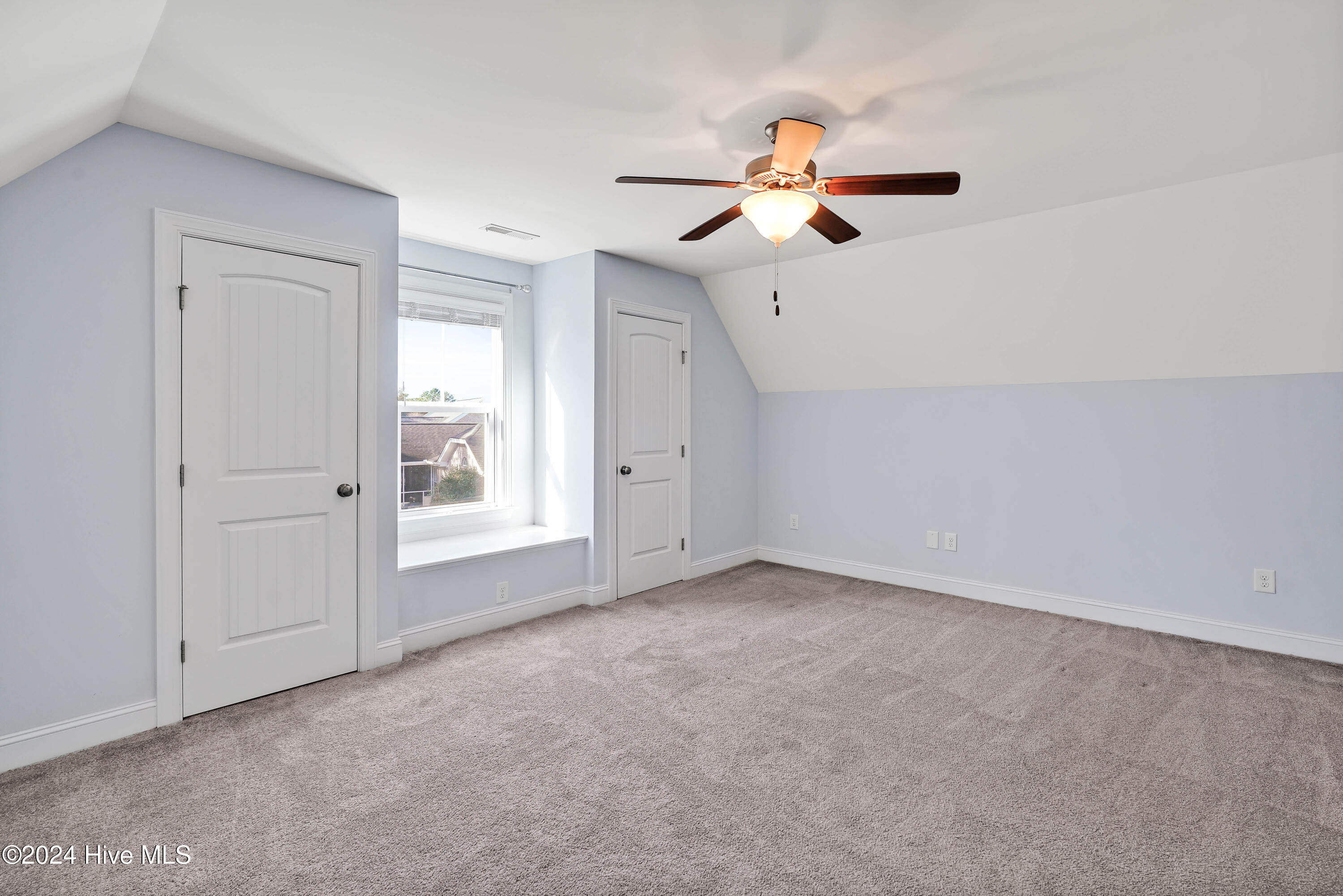 387 Beau Rivage Drive Property Photo 17