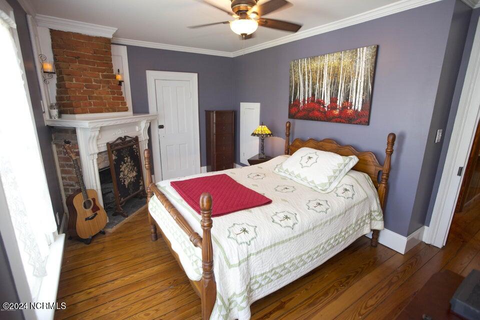 122 S Academy Street Property Photo 22