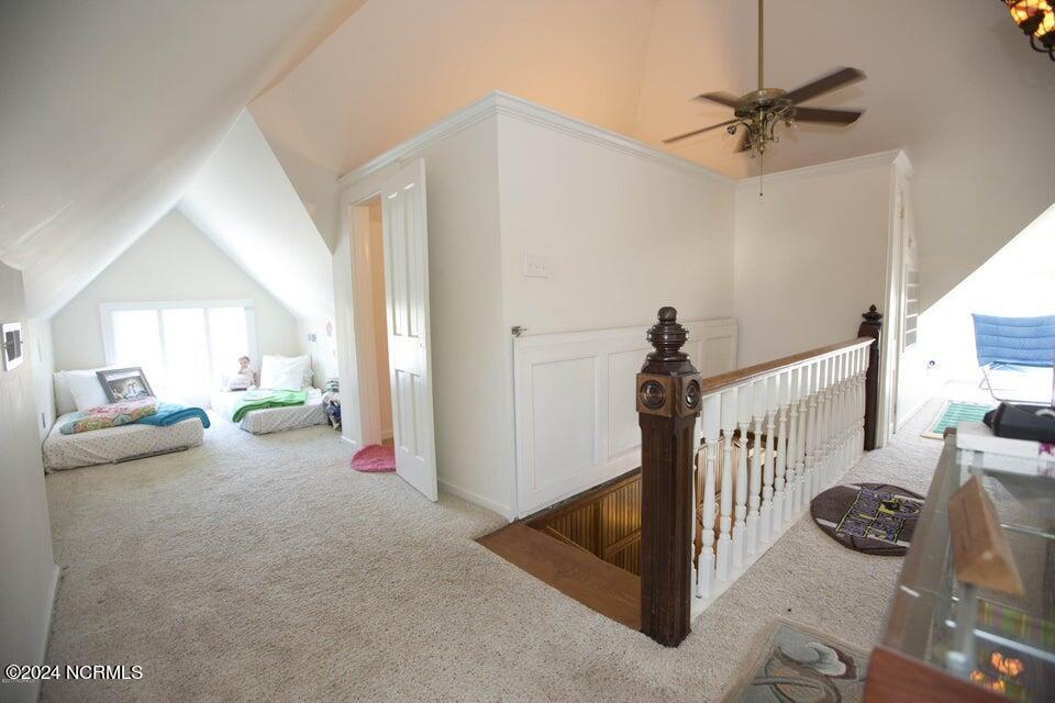 122 S Academy Street Property Photo 25