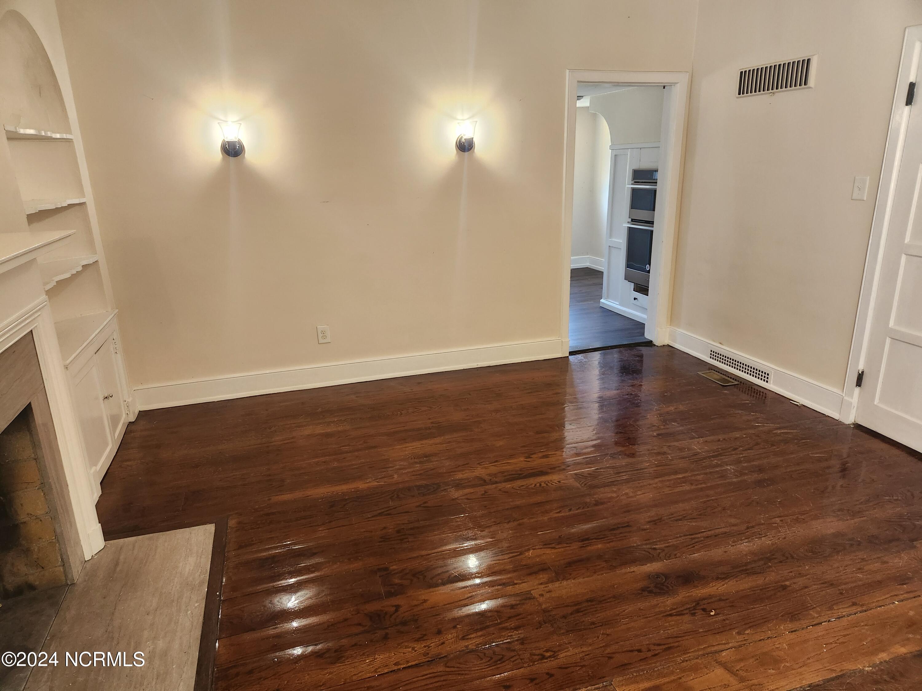 205 N Slocumb Street Property Photo 12