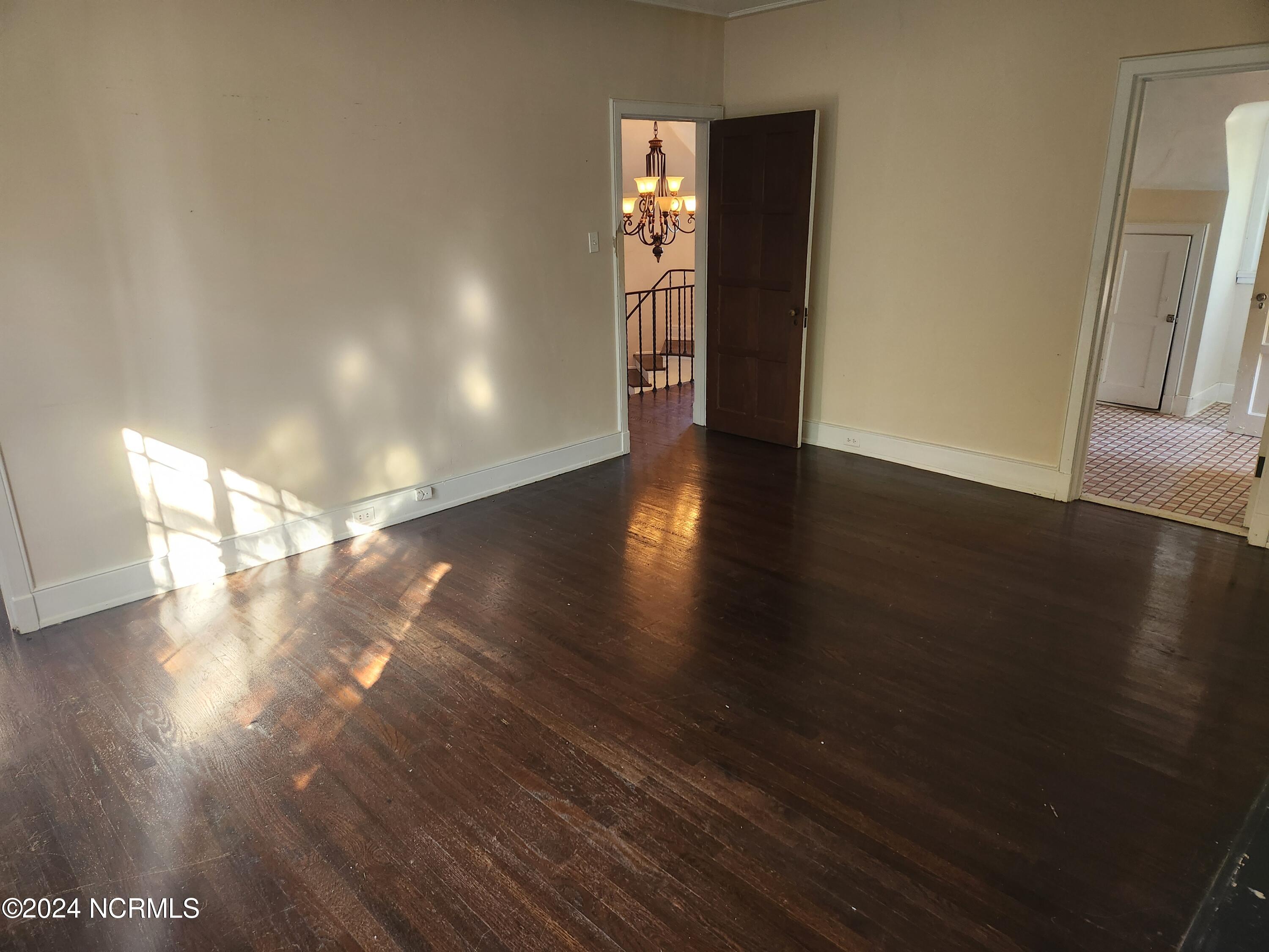 205 N Slocumb Street Property Photo 23