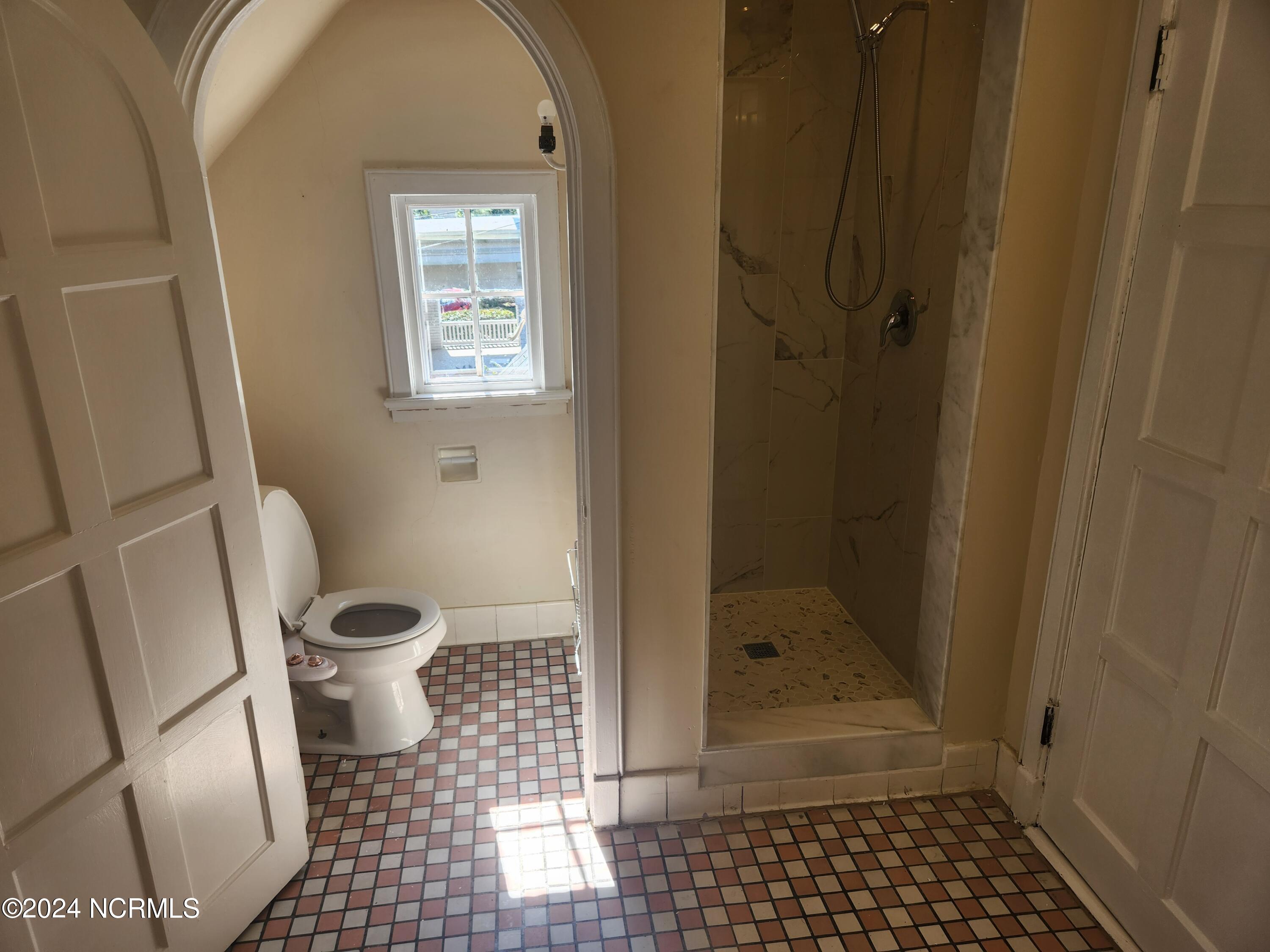 205 N Slocumb Street Property Photo 26