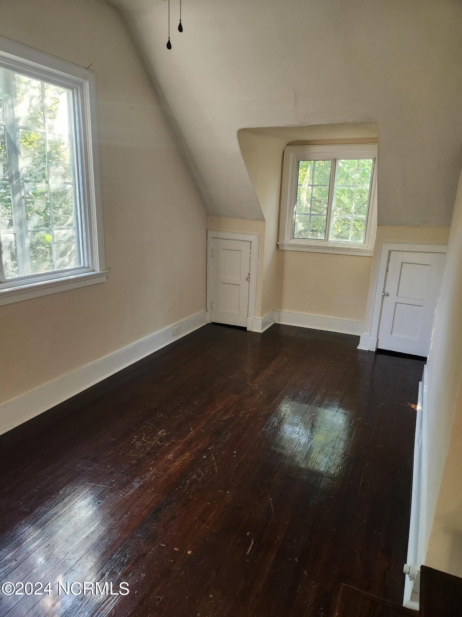 205 N Slocumb Street Property Photo 29