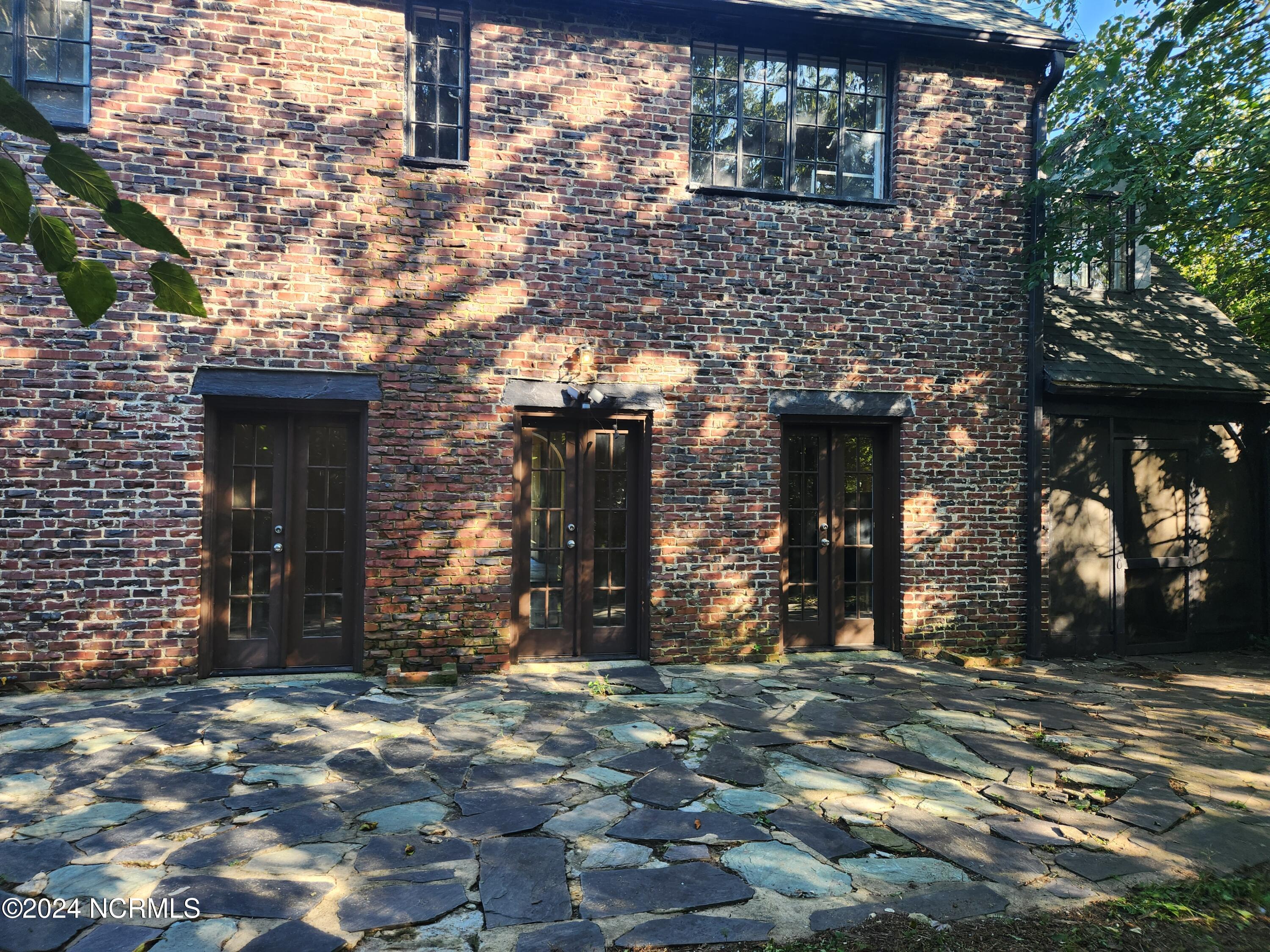 205 N Slocumb Street Property Photo 42