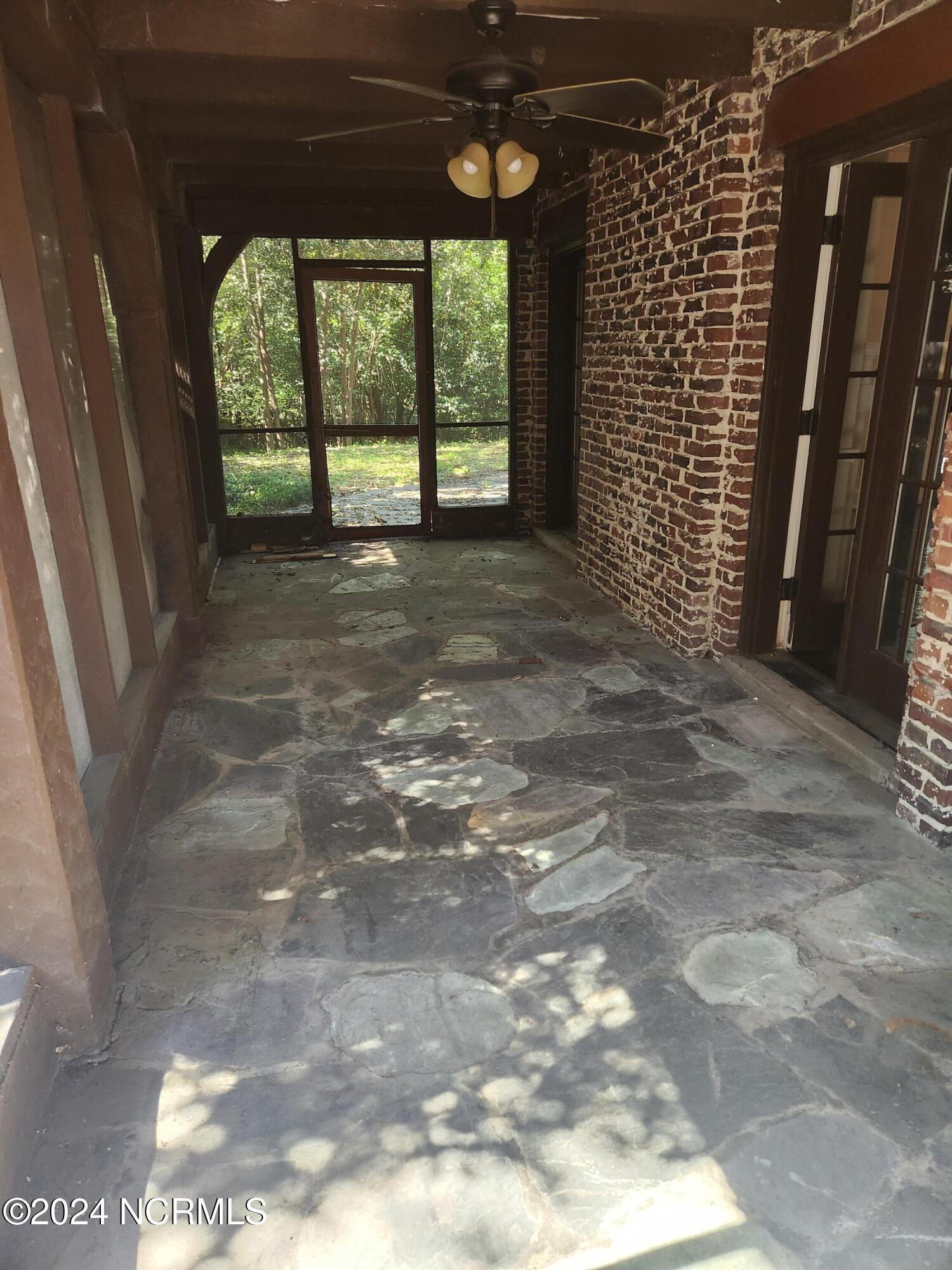 205 N Slocumb Street Property Photo 45