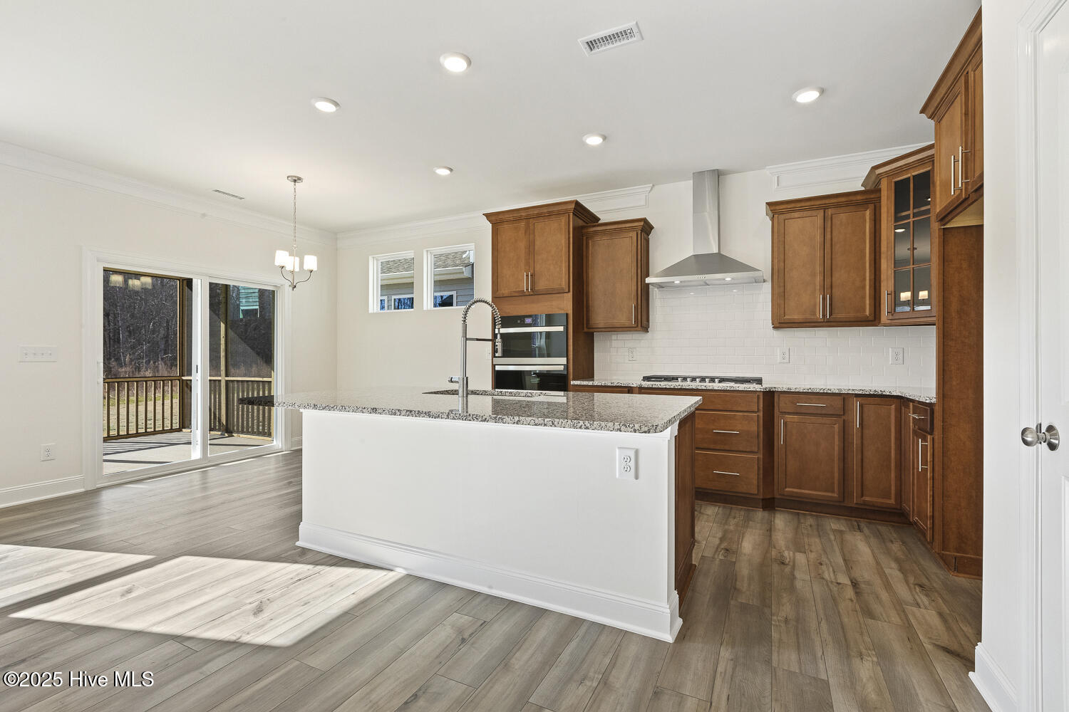 3703 Vector Drive Property Photo 11