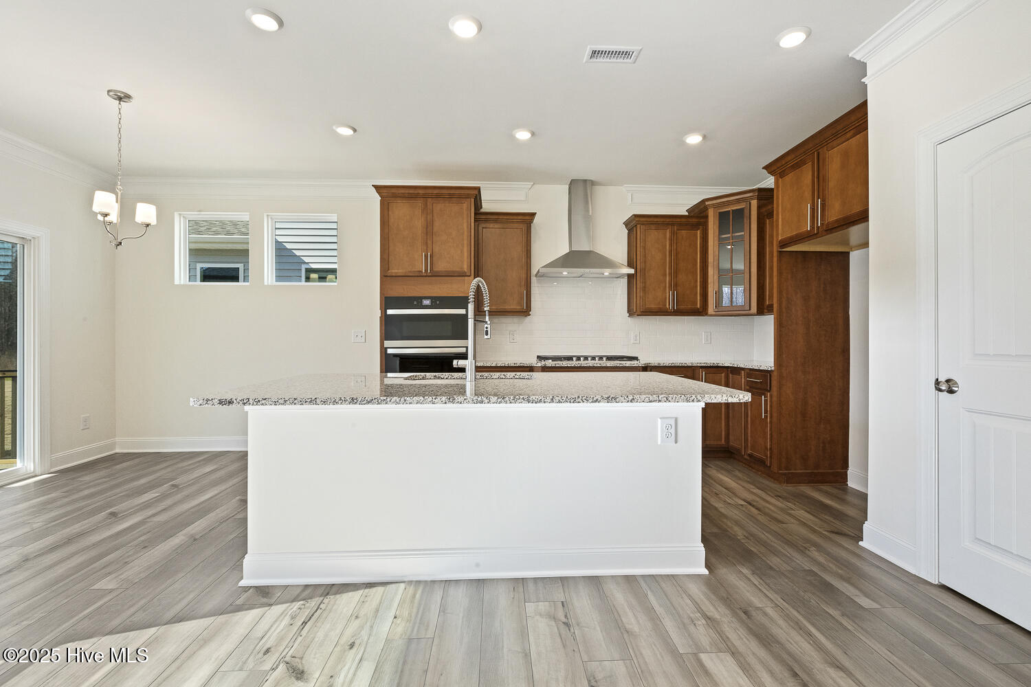 3703 Vector Drive Property Photo 12