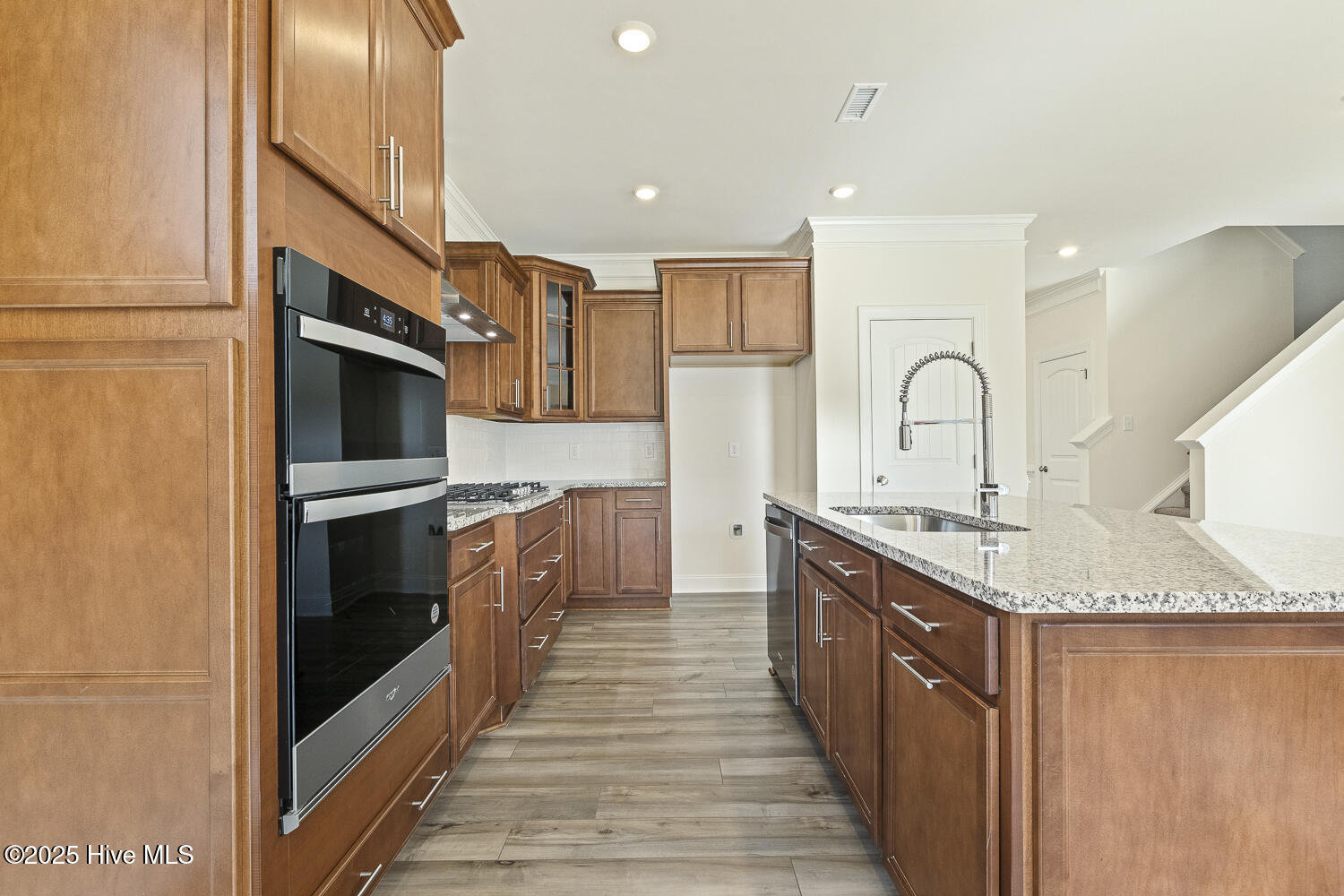 3703 Vector Drive Property Photo 15