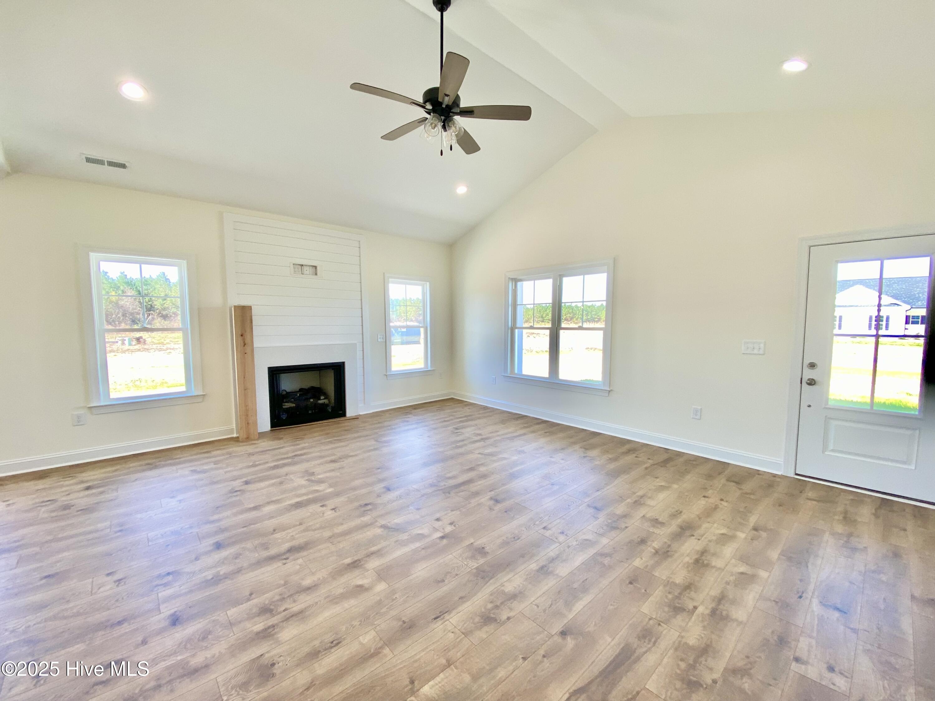 101 Rae Drive Property Photo 5