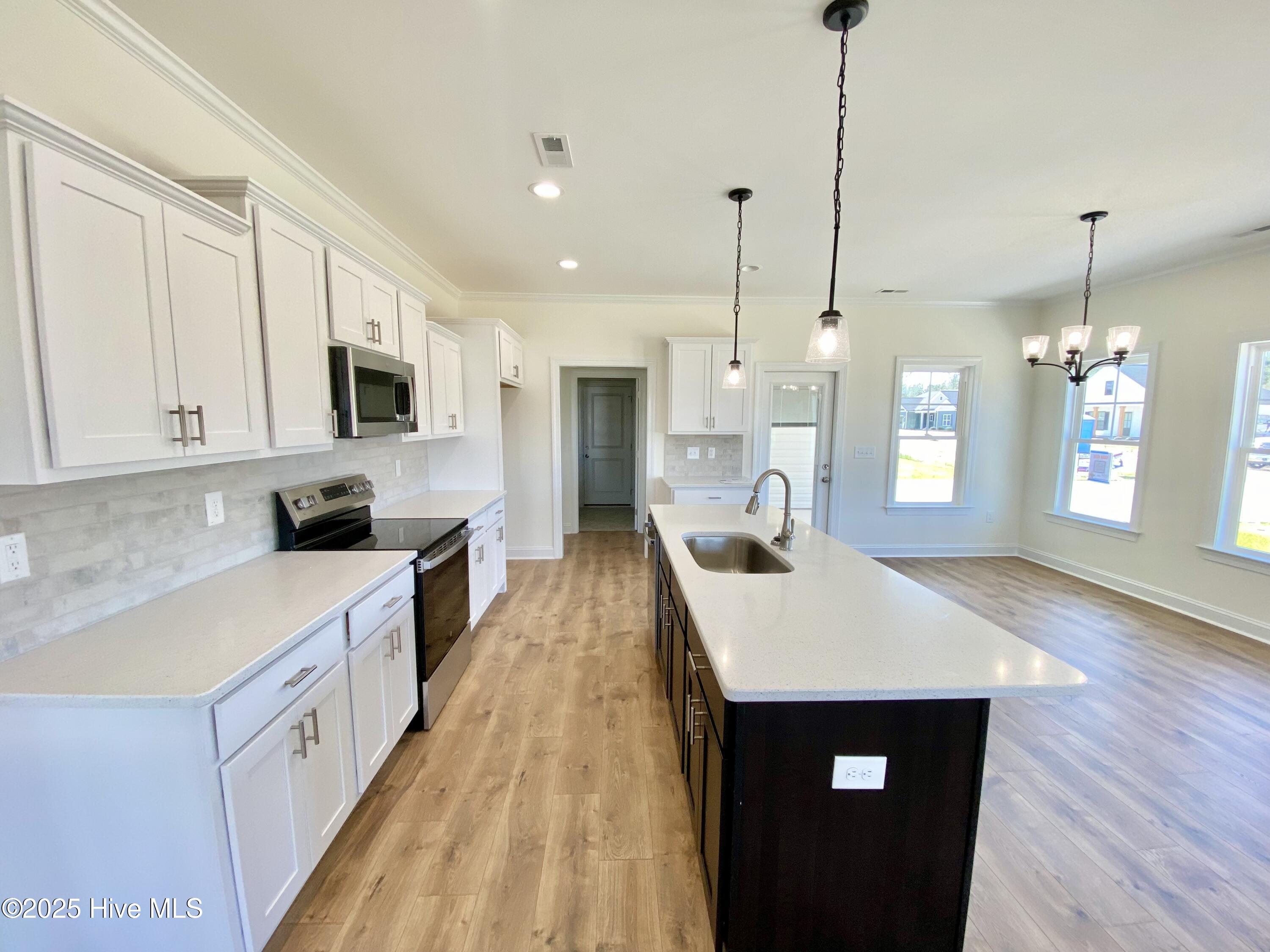 101 Rae Drive Property Photo 6