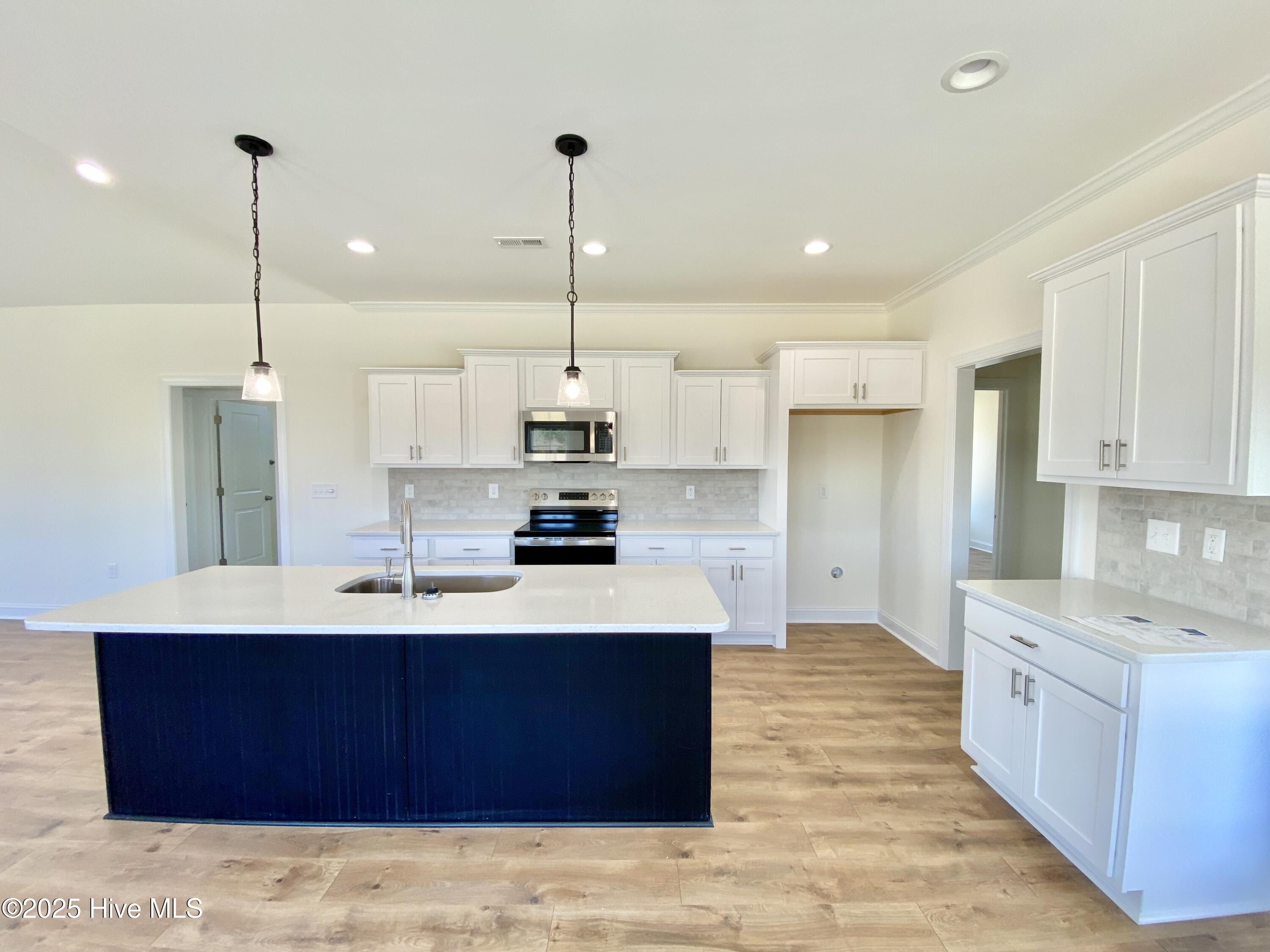 101 Rae Drive Property Photo 8