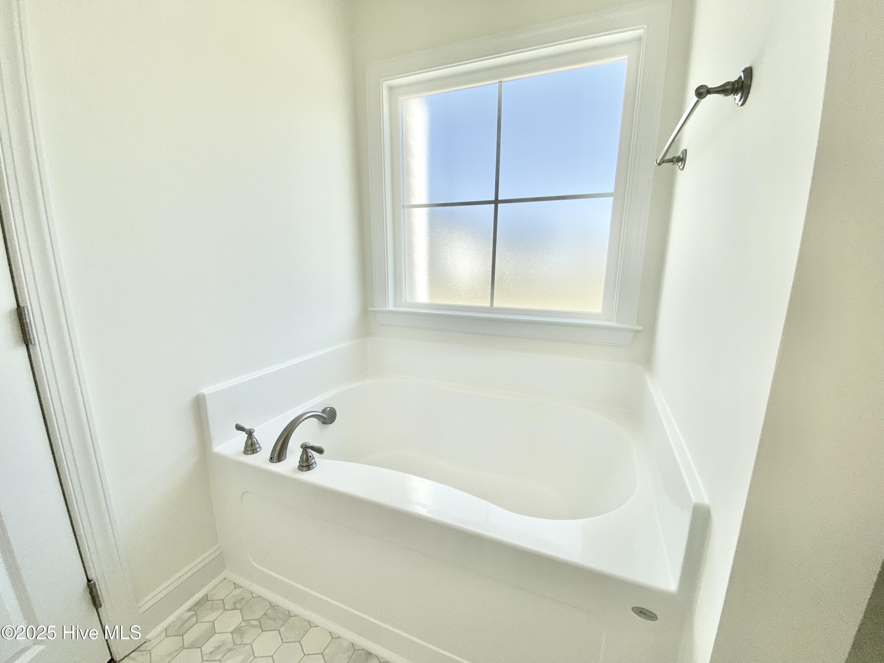 101 Rae Drive Property Photo 17