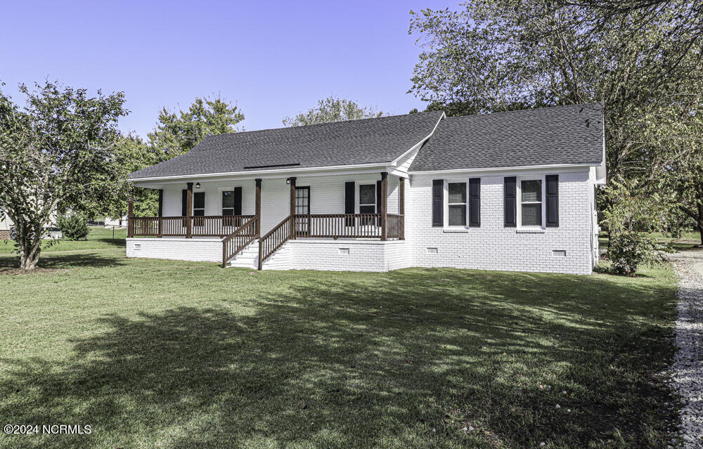 134 Maude Road Property Photo 2