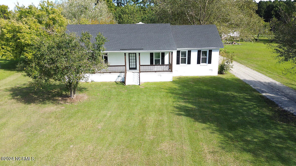 134 Maude Road Property Photo 4