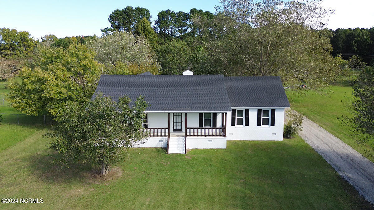 134 Maude Road Property Photo 5